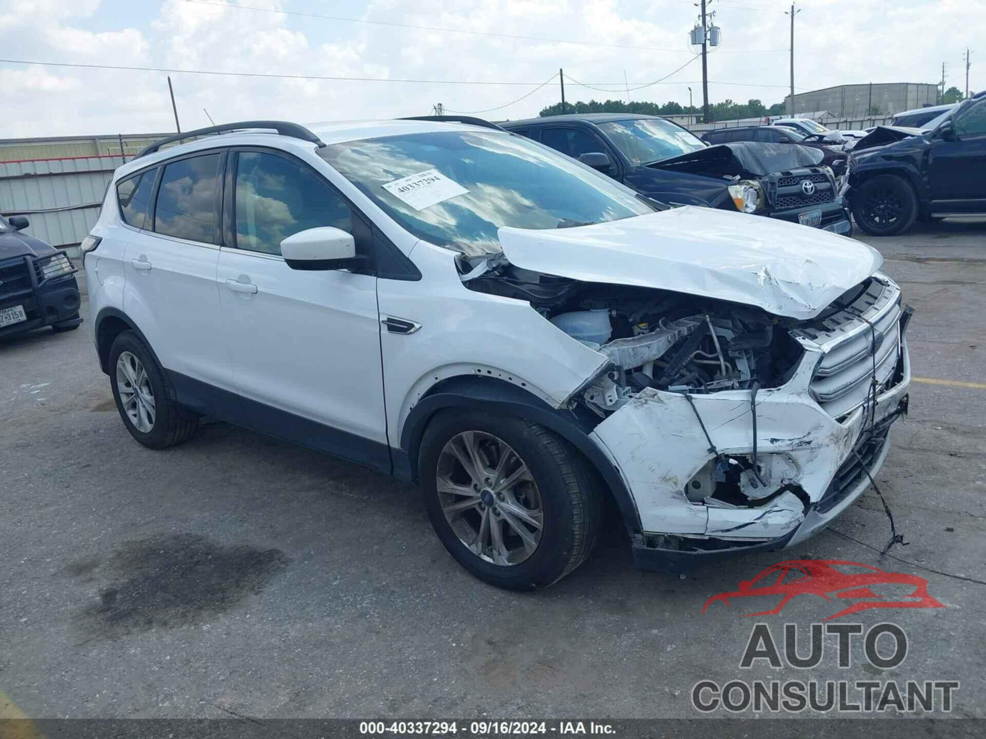 FORD ESCAPE 2018 - 1FMCU9HD3JUC08120