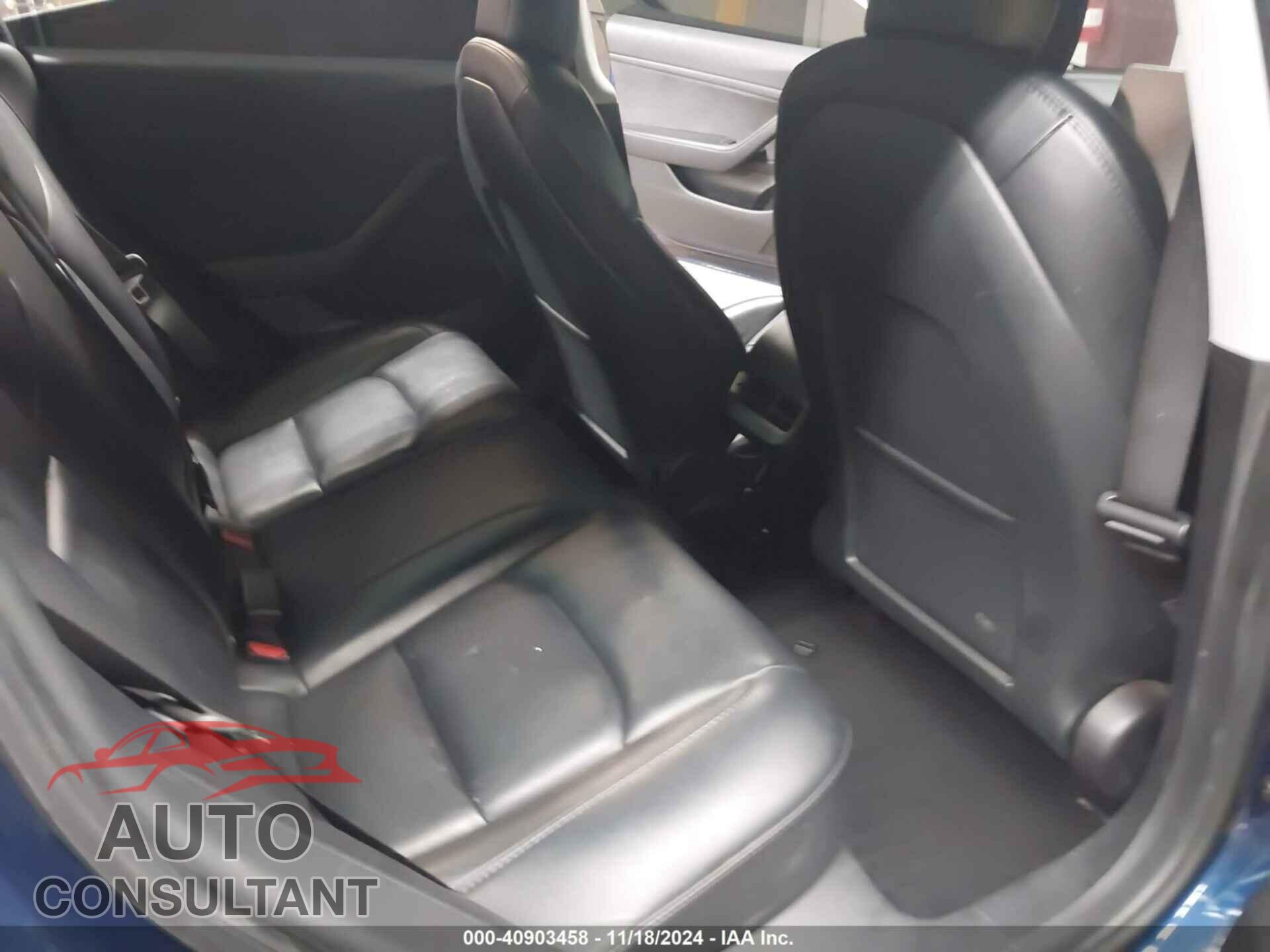 TESLA MODEL 3 2021 - 5YJ3E1EA0MF940179