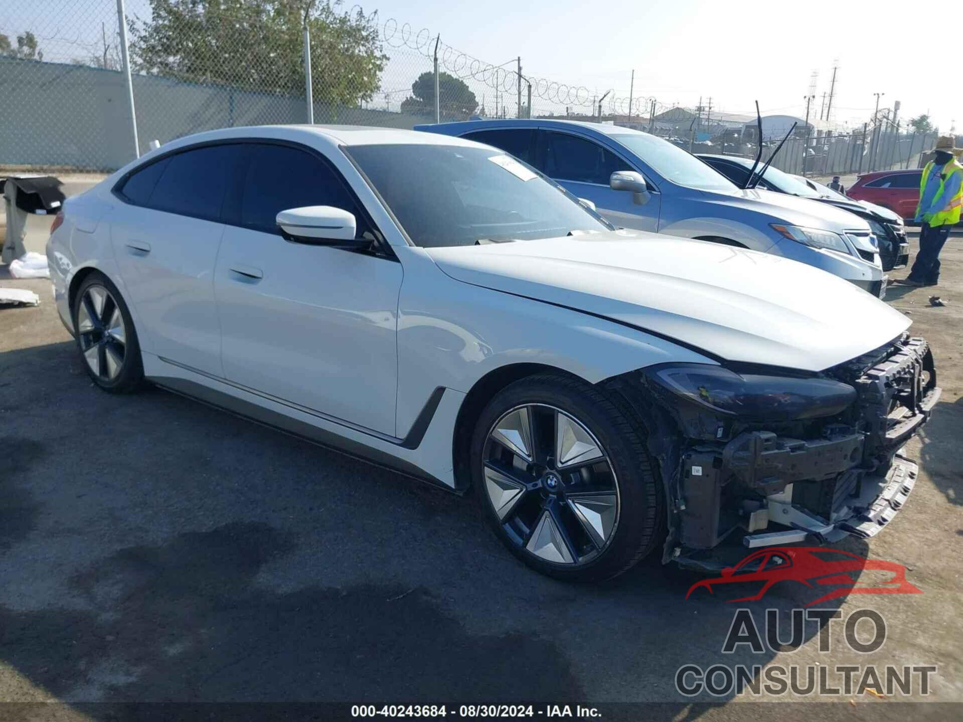 BMW I4 2022 - WBY73AW03NFM60761