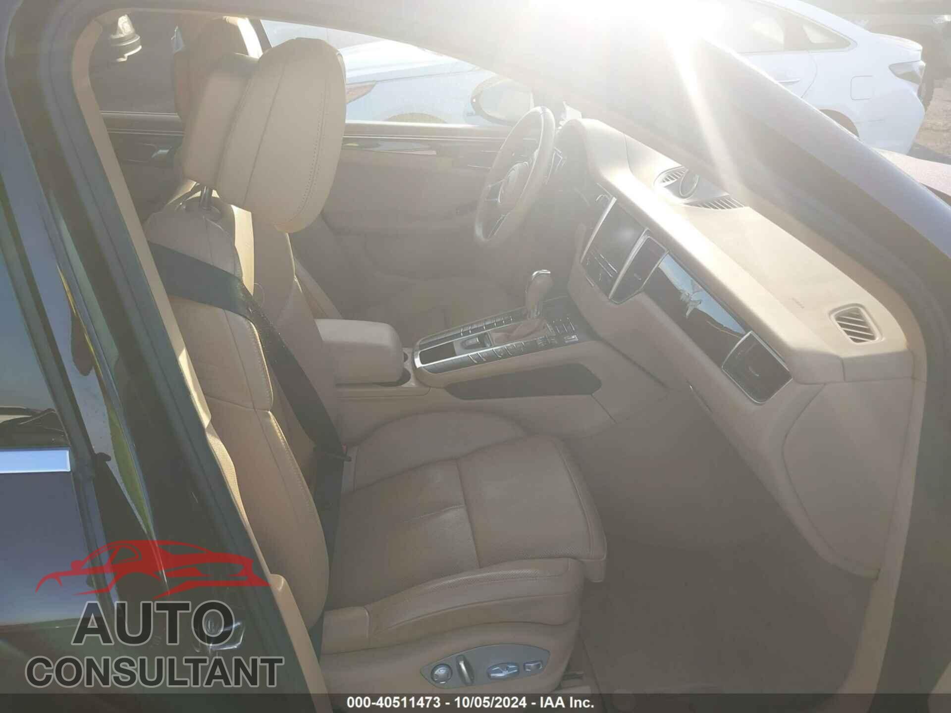 PORSCHE MACAN 2016 - WP1AB2A58GLB55715