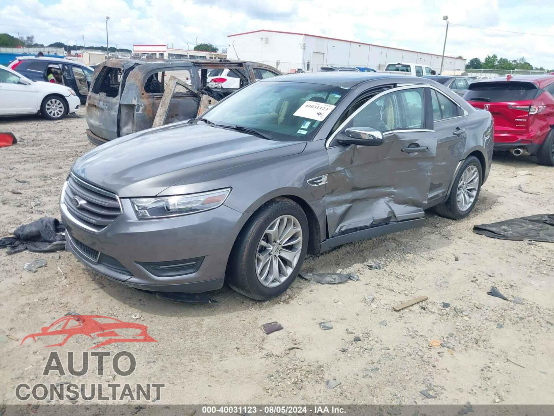 FORD TAURUS 2013 - 1FAHP2F8XDG185586