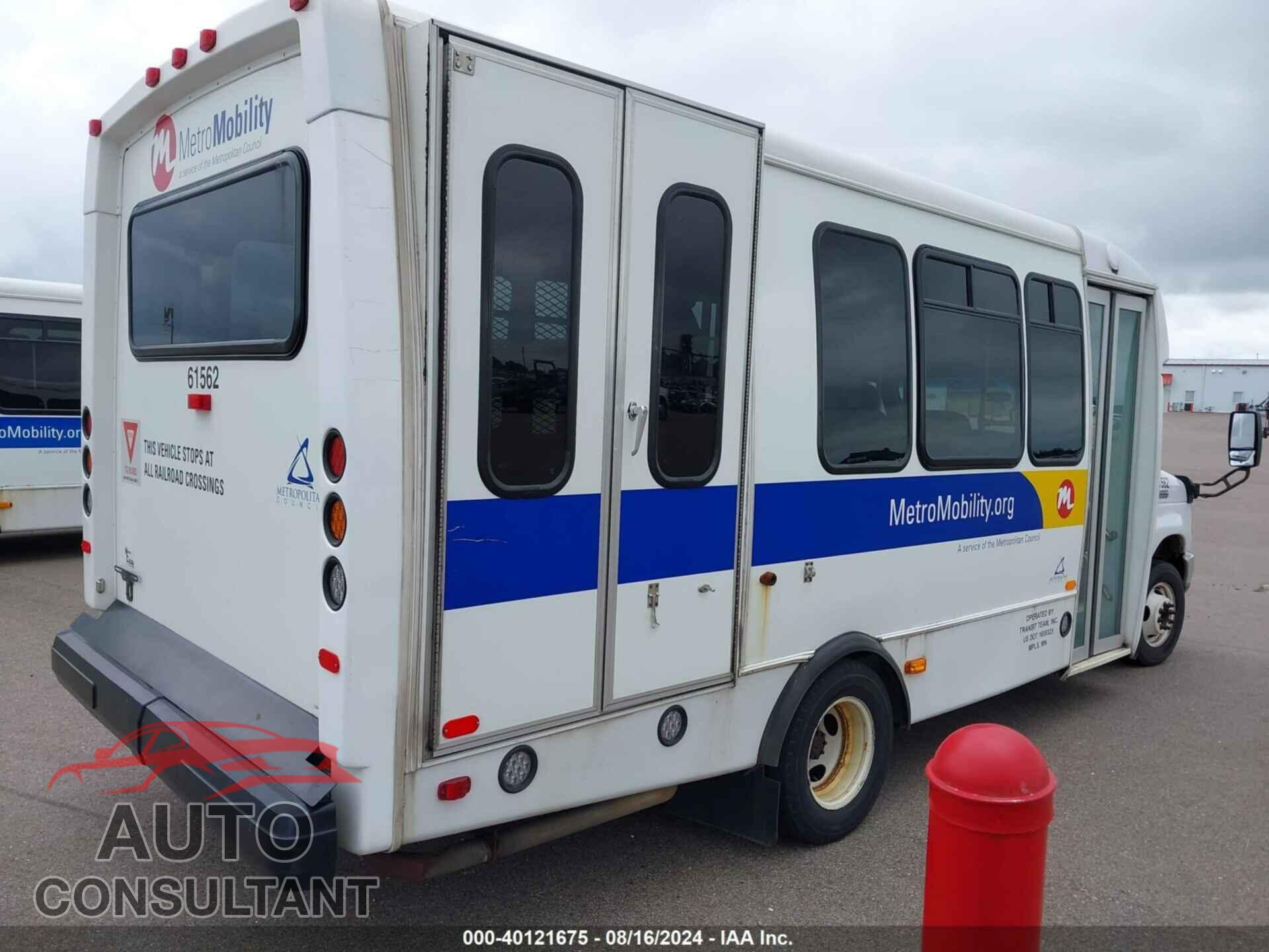 FORD ECONOLINE 2017 - 1FDFE4FS6HDC33599