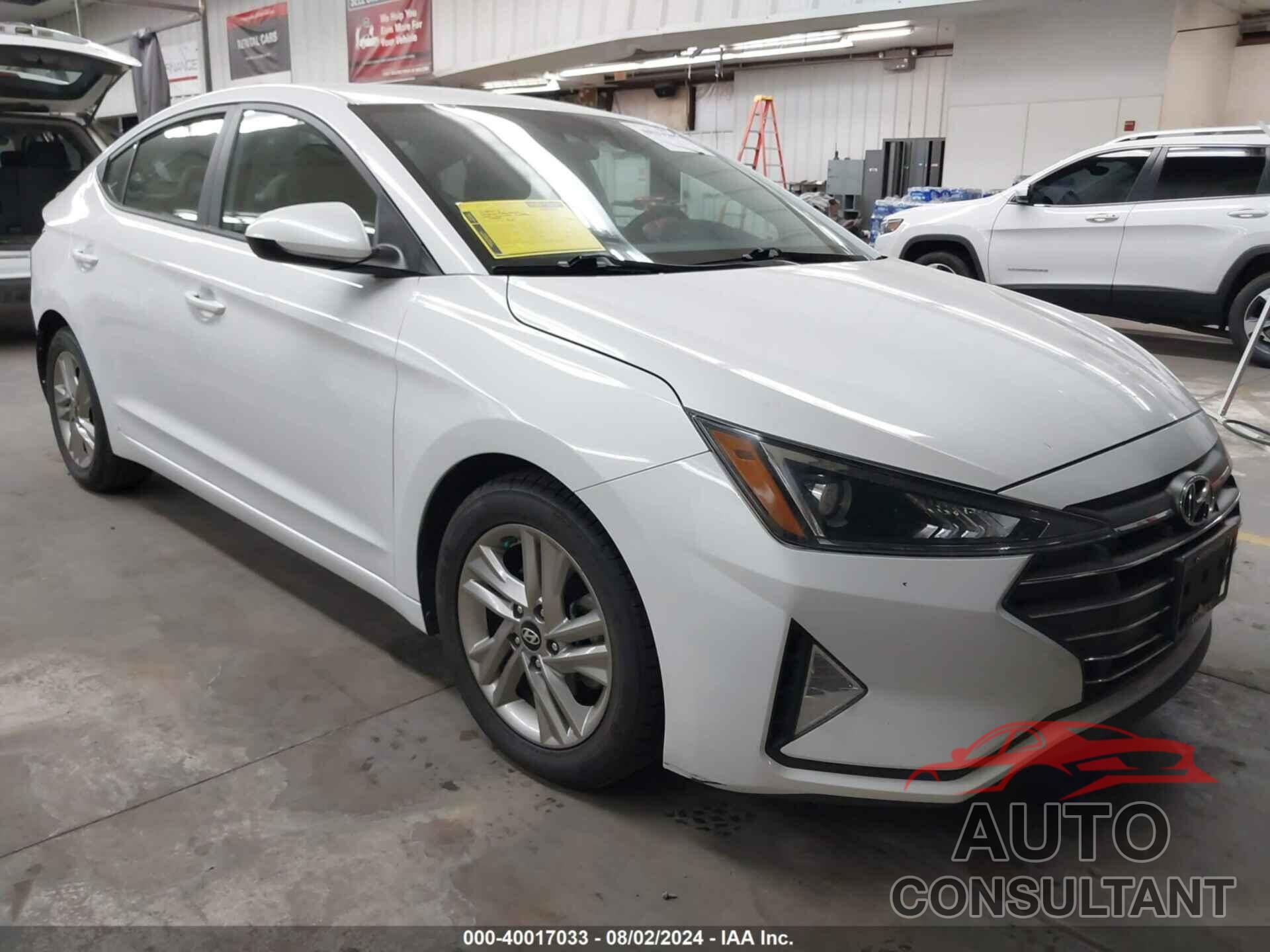 HYUNDAI ELANTRA 2019 - 5NPD84LF6KH457709