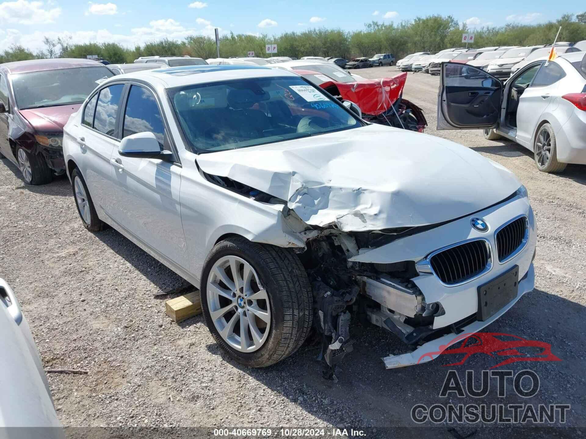 BMW 320I 2017 - WBA8E5G3XHNU44659