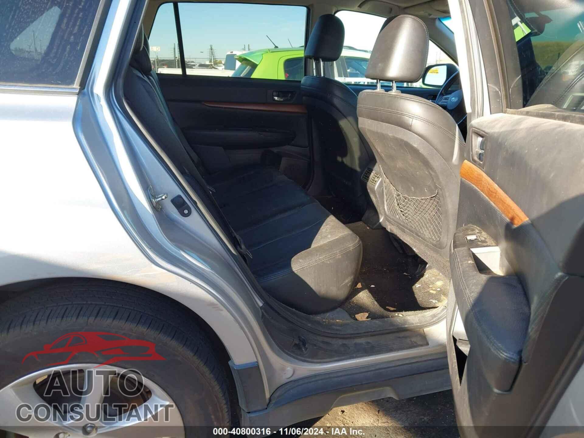 SUBARU OUTBACK 2013 - 4S4BRBLC5D3246834