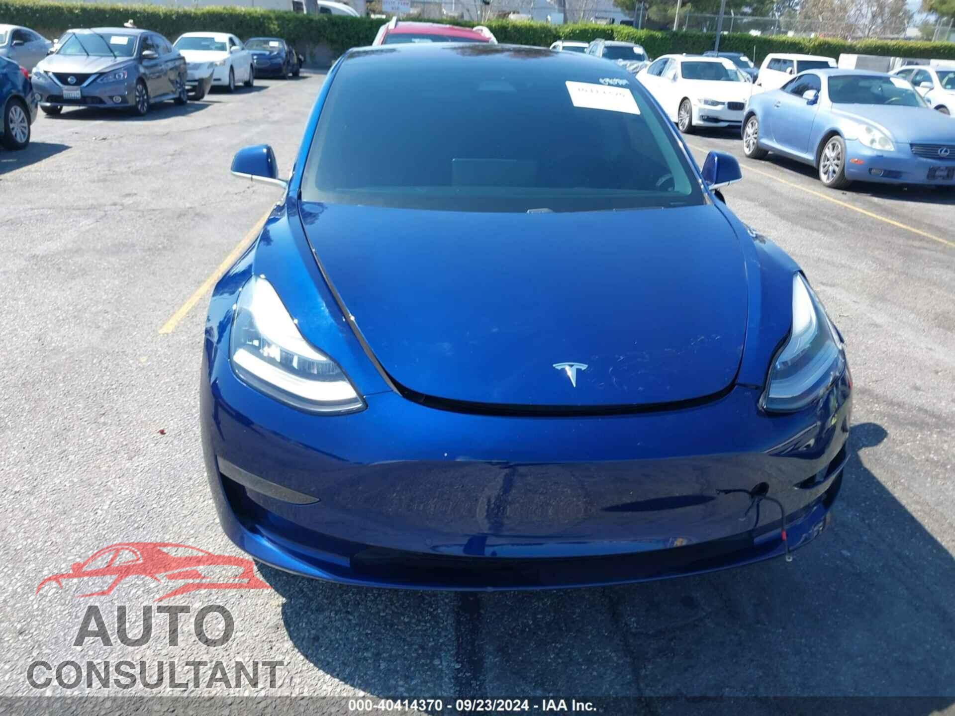 TESLA MODEL 3 2018 - 5YJ3E1EA5JF110194