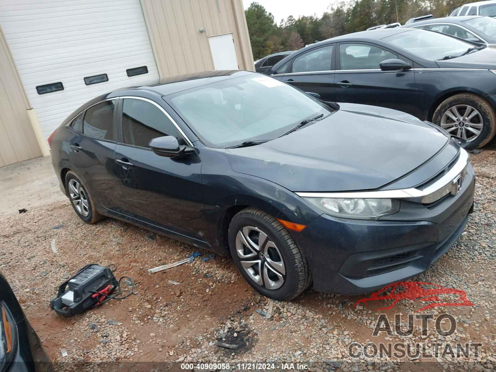 HONDA CIVIC 2018 - 19XFC2F53JE006657