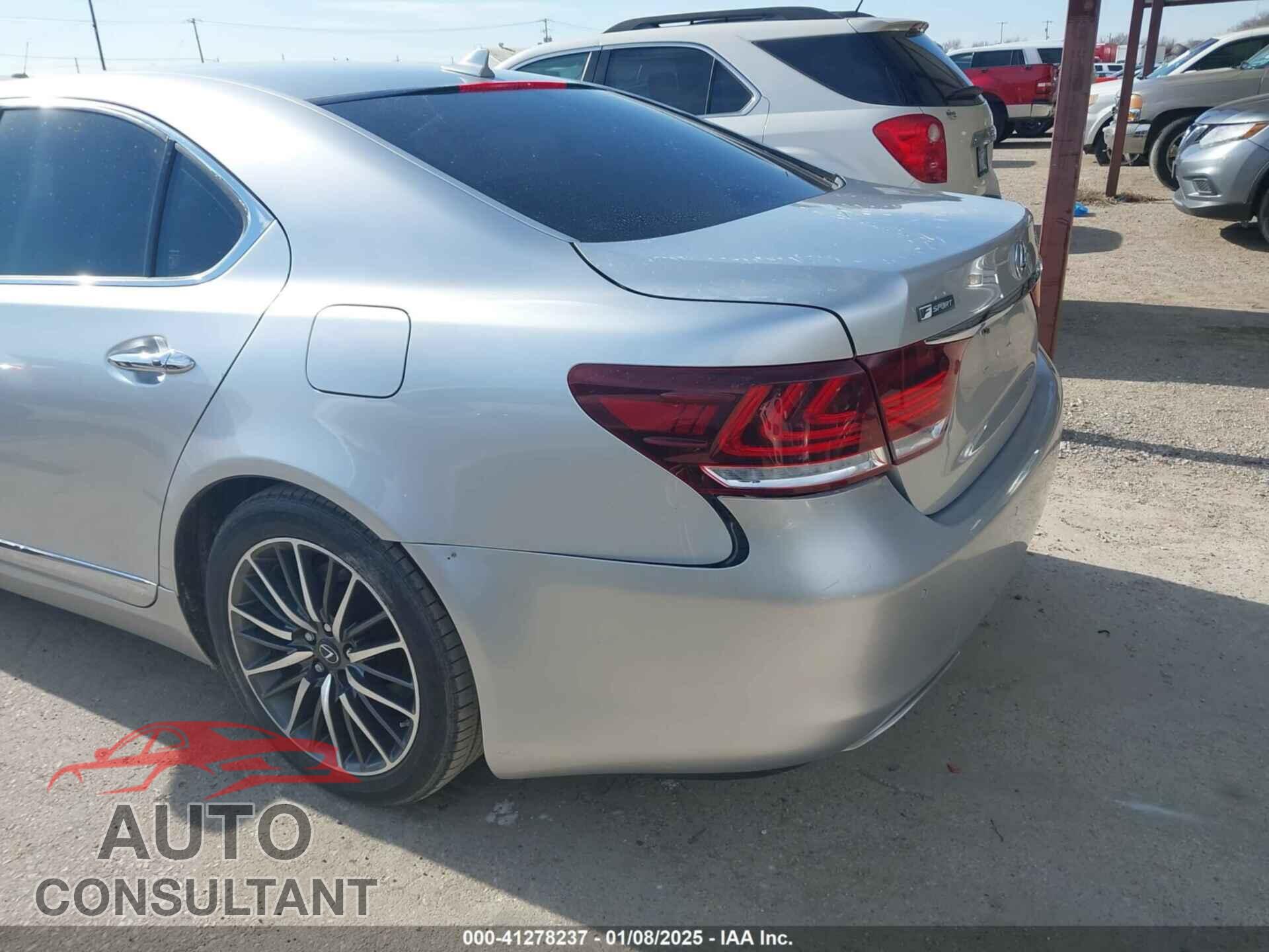 LEXUS LS 2013 - JTHCL5EF7D5017562