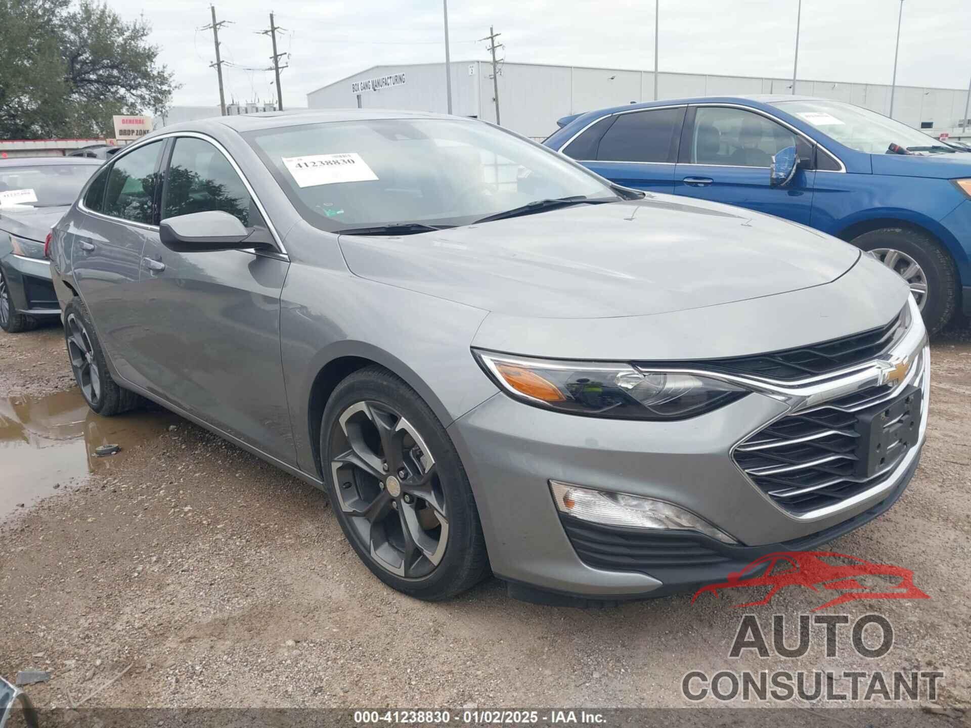 CHEVROLET MALIBU 2023 - 1G1ZD5ST5PF230522