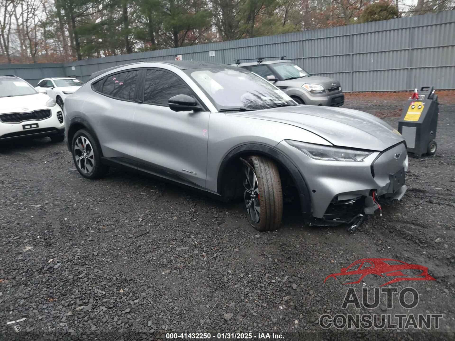 FORD MUSTANG MACH-E 2021 - 3FMTK3SS2MMA25133