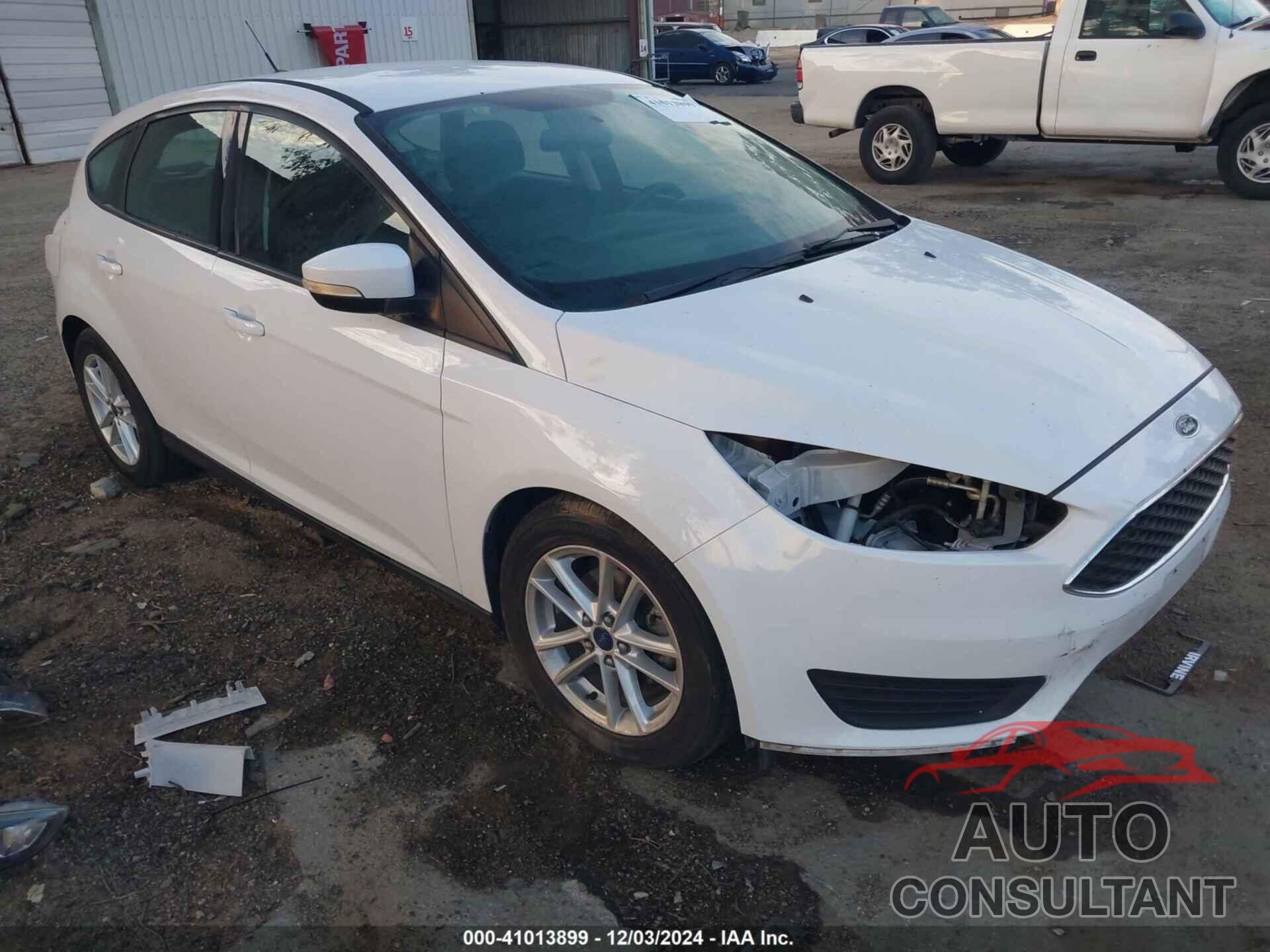 FORD FOCUS 2015 - 1FADP3K26FL351148