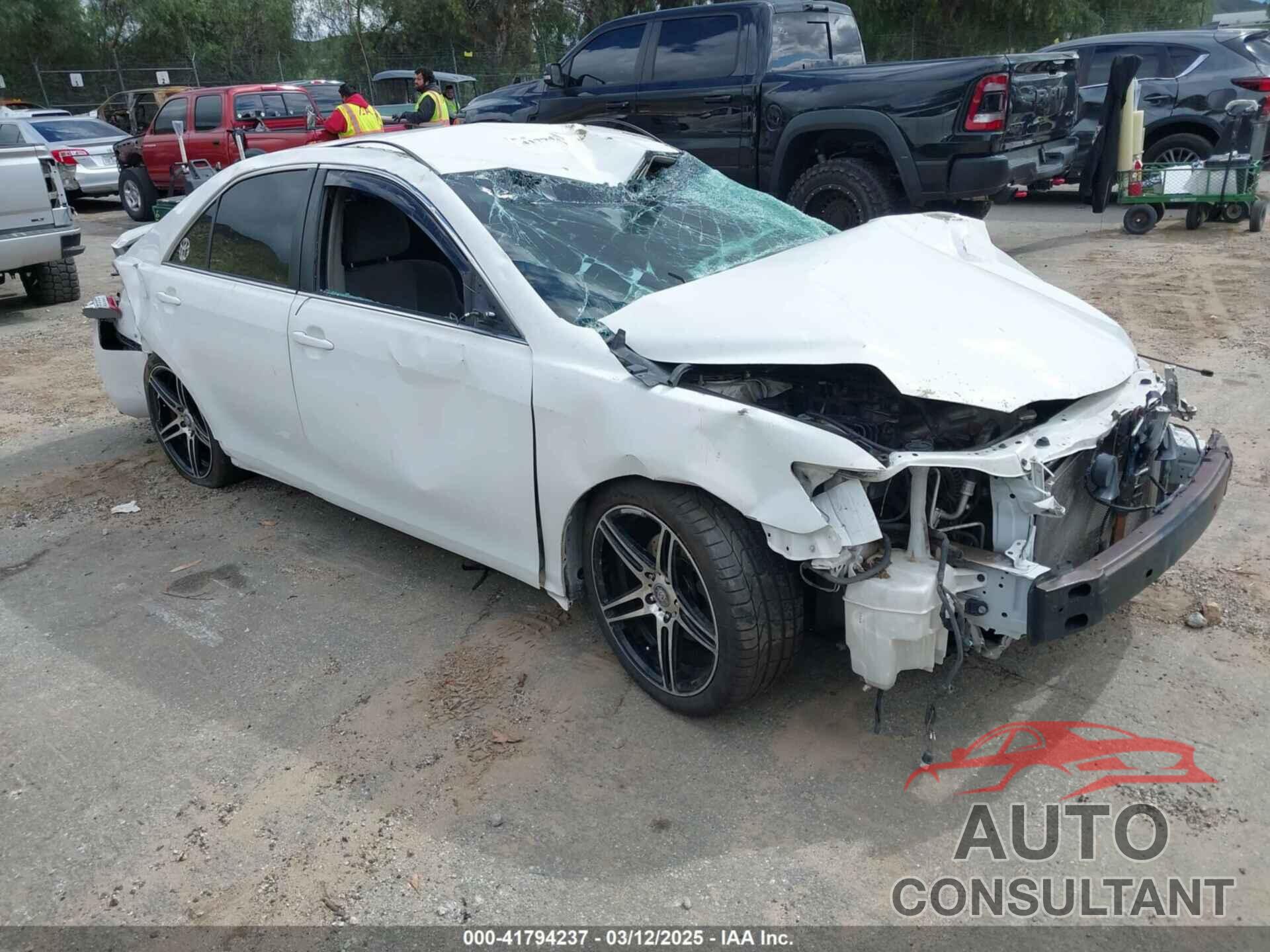 TOYOTA CAMRY 2011 - 4T4BF3EK6BR210263