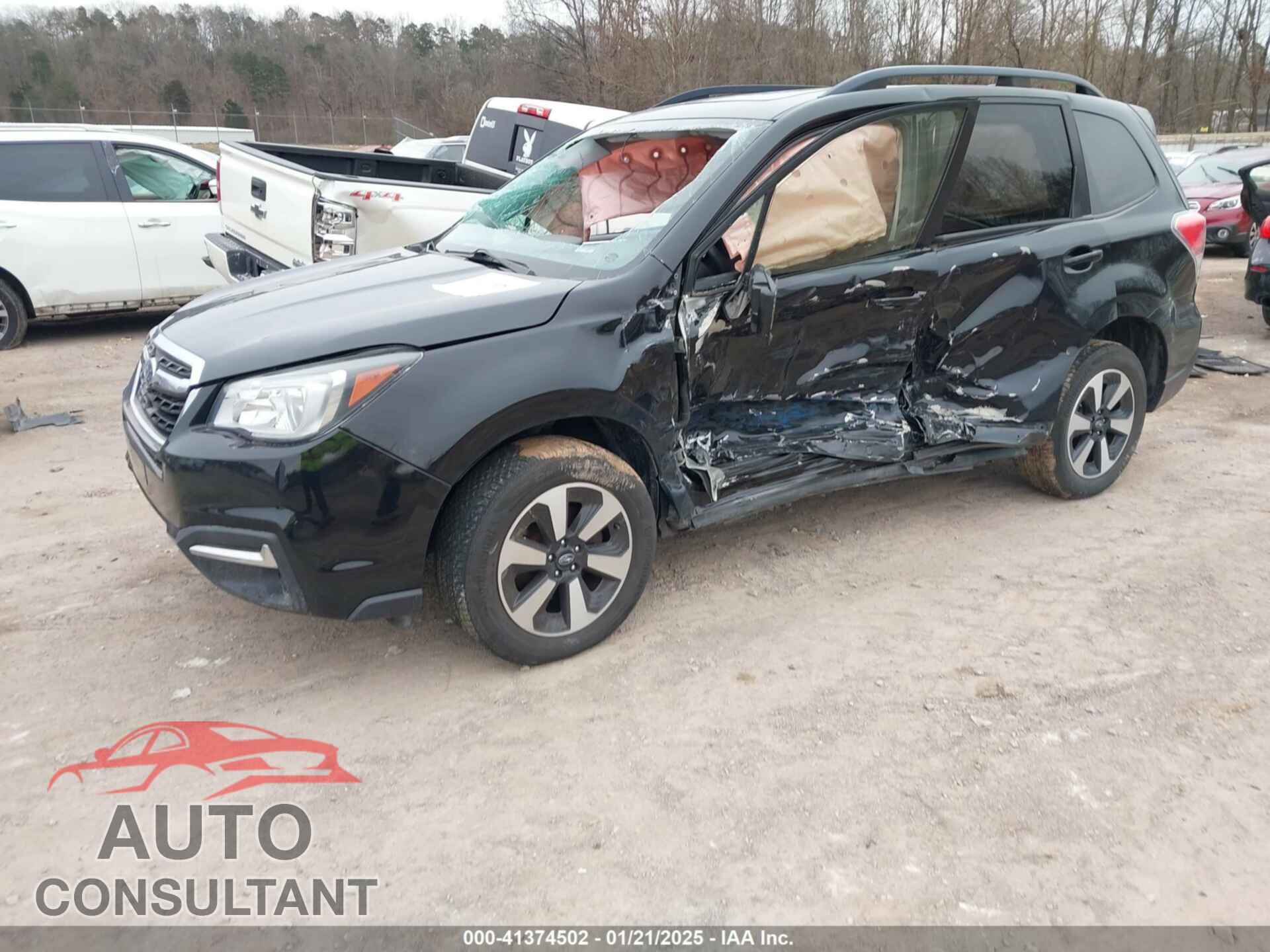 SUBARU FORESTER 2017 - JF2SJAEC4HH474871
