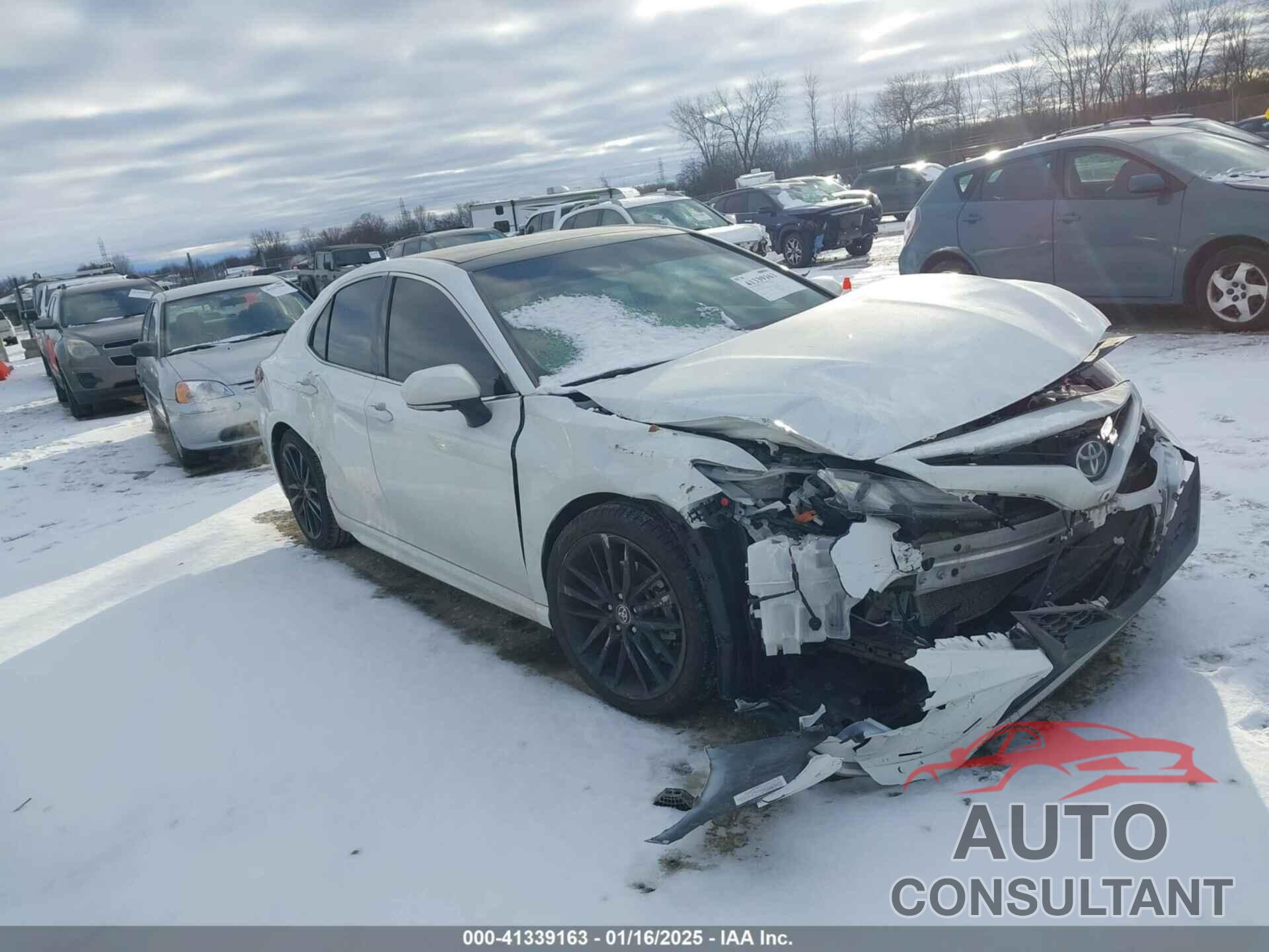 TOYOTA CAMRY 2022 - 4T1KZ1AK3NU062105