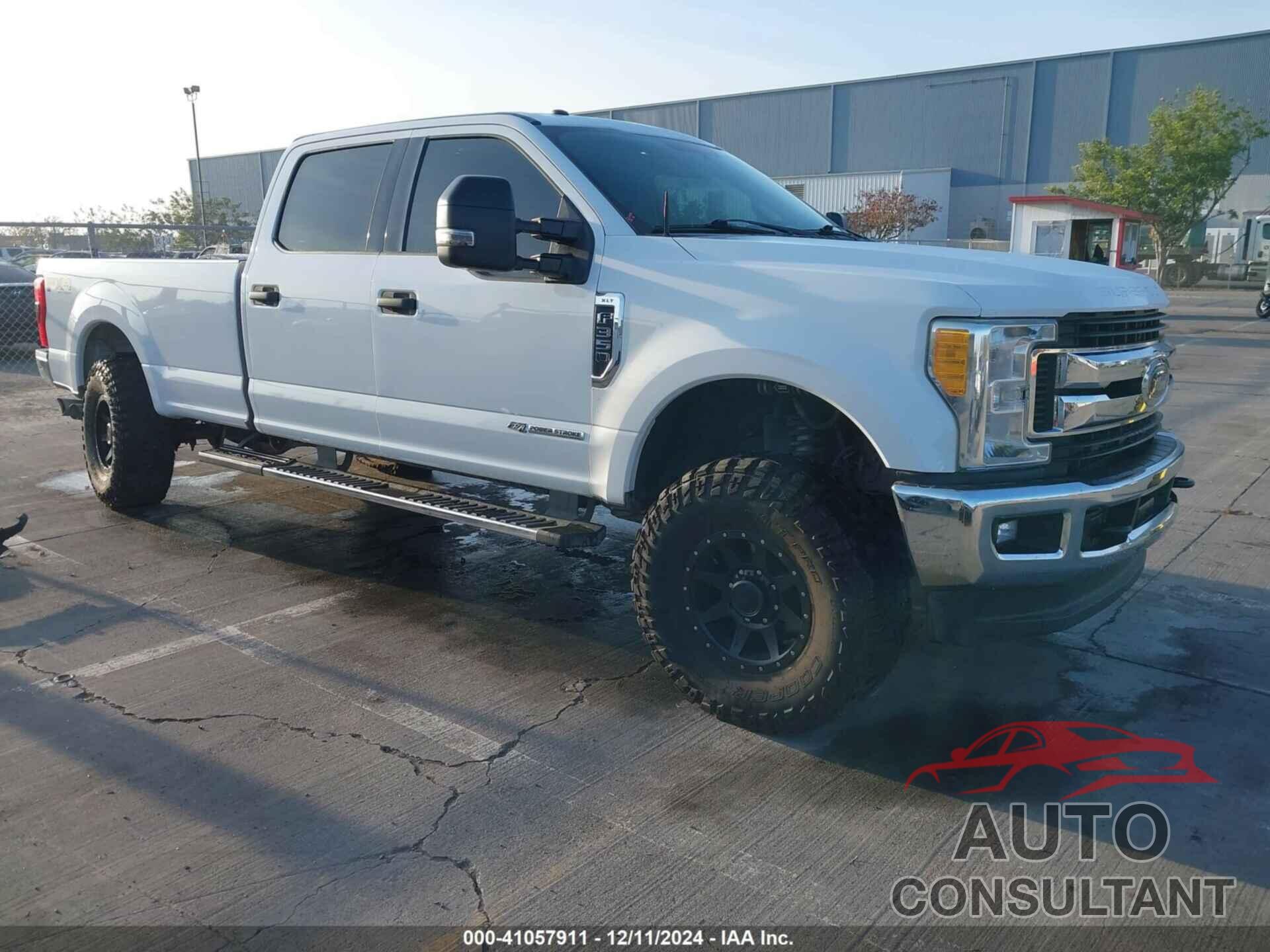 FORD F-350 2017 - 1FT8W3BTXHEC67171