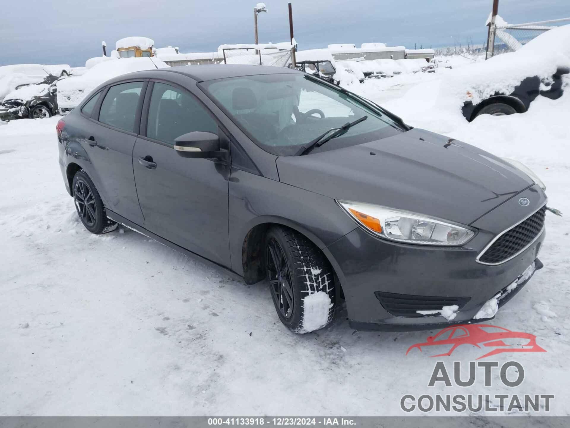 FORD FOCUS 2015 - 1FADP3F21FL335255