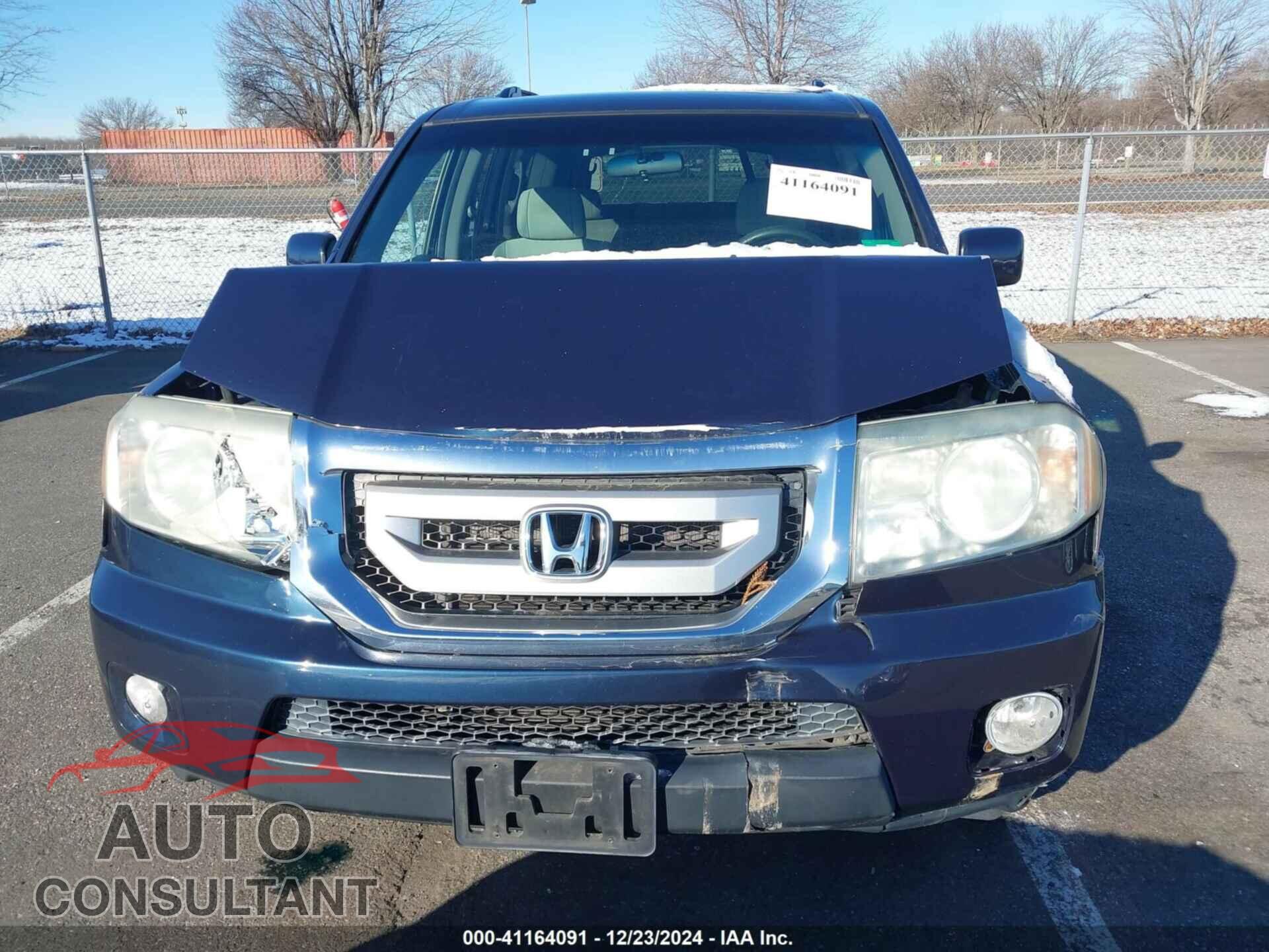 HONDA PILOT 2011 - 5FNYF4H44BB045107