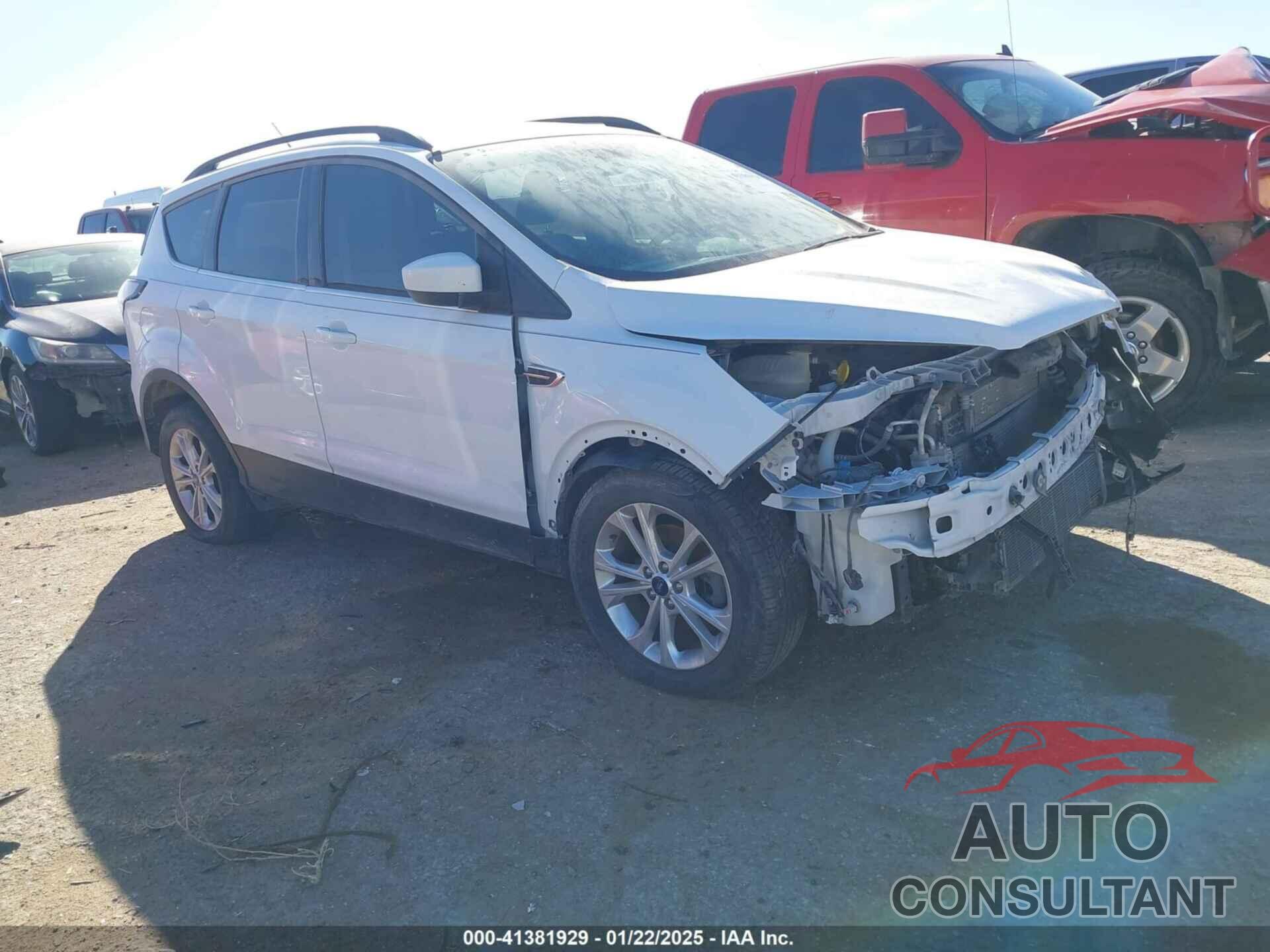 FORD ESCAPE 2018 - 1FMCU0GDXJUD50428