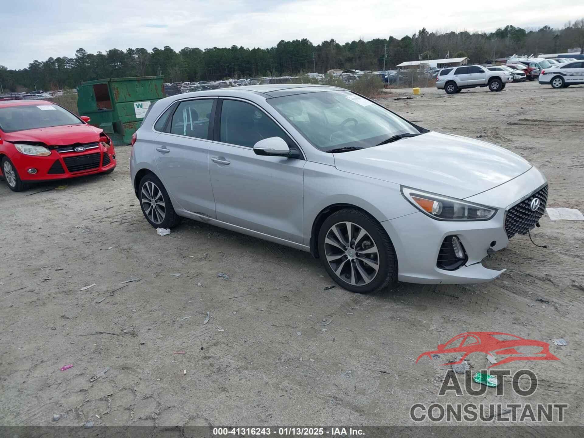 HYUNDAI ELANTRA GT 2019 - KMHH35LE0KU102372