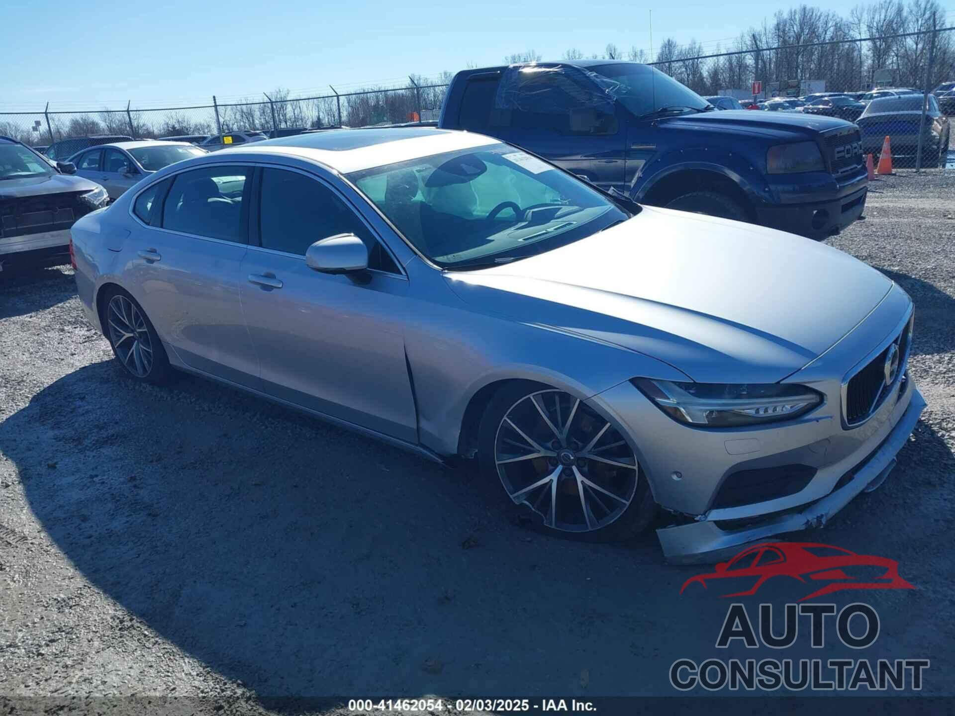 VOLVO S90 2018 - LVY982AKXJP019409