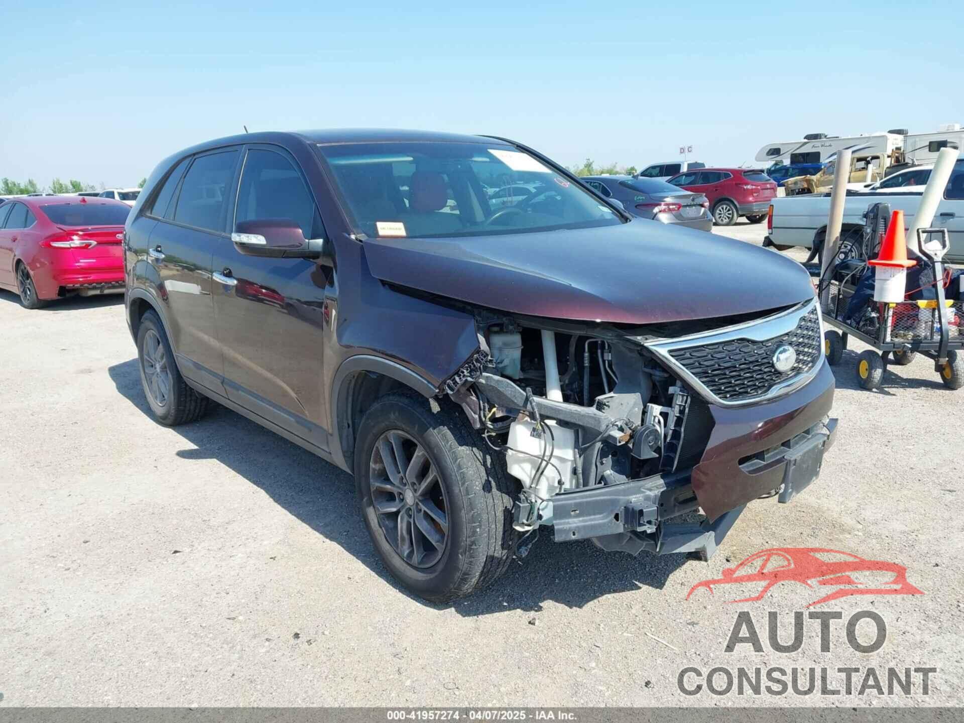 KIA SORENTO 2014 - 5XYKT3A64EG548931