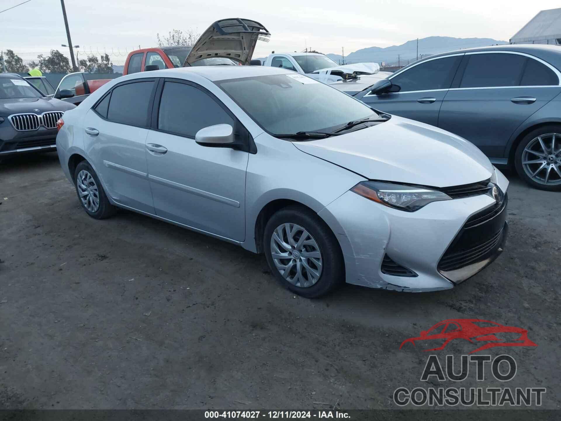 TOYOTA COROLLA 2017 - 2T1BURHEXHC789857