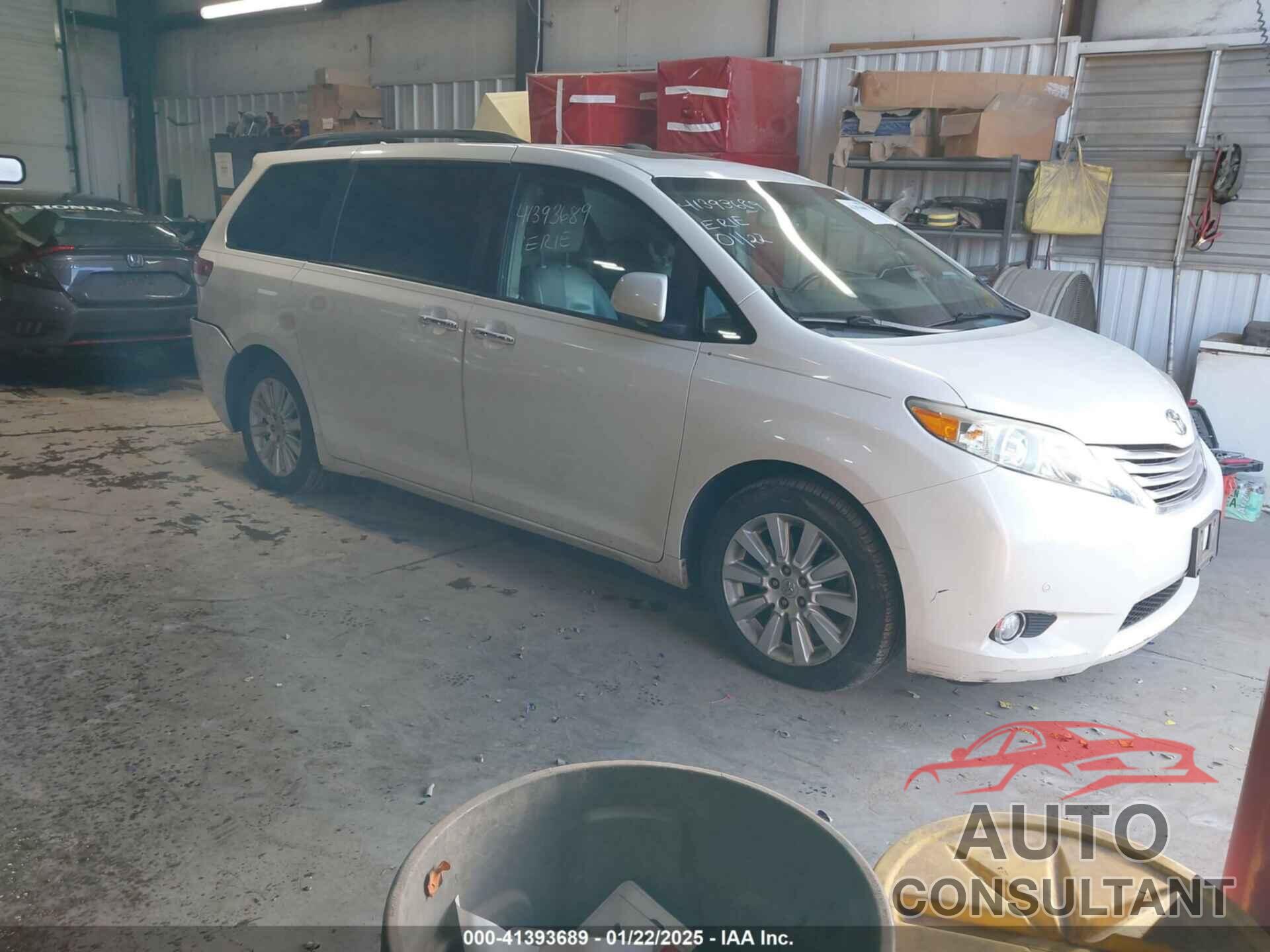 TOYOTA SIENNA 2011 - 5TDYK3DC9BS091563