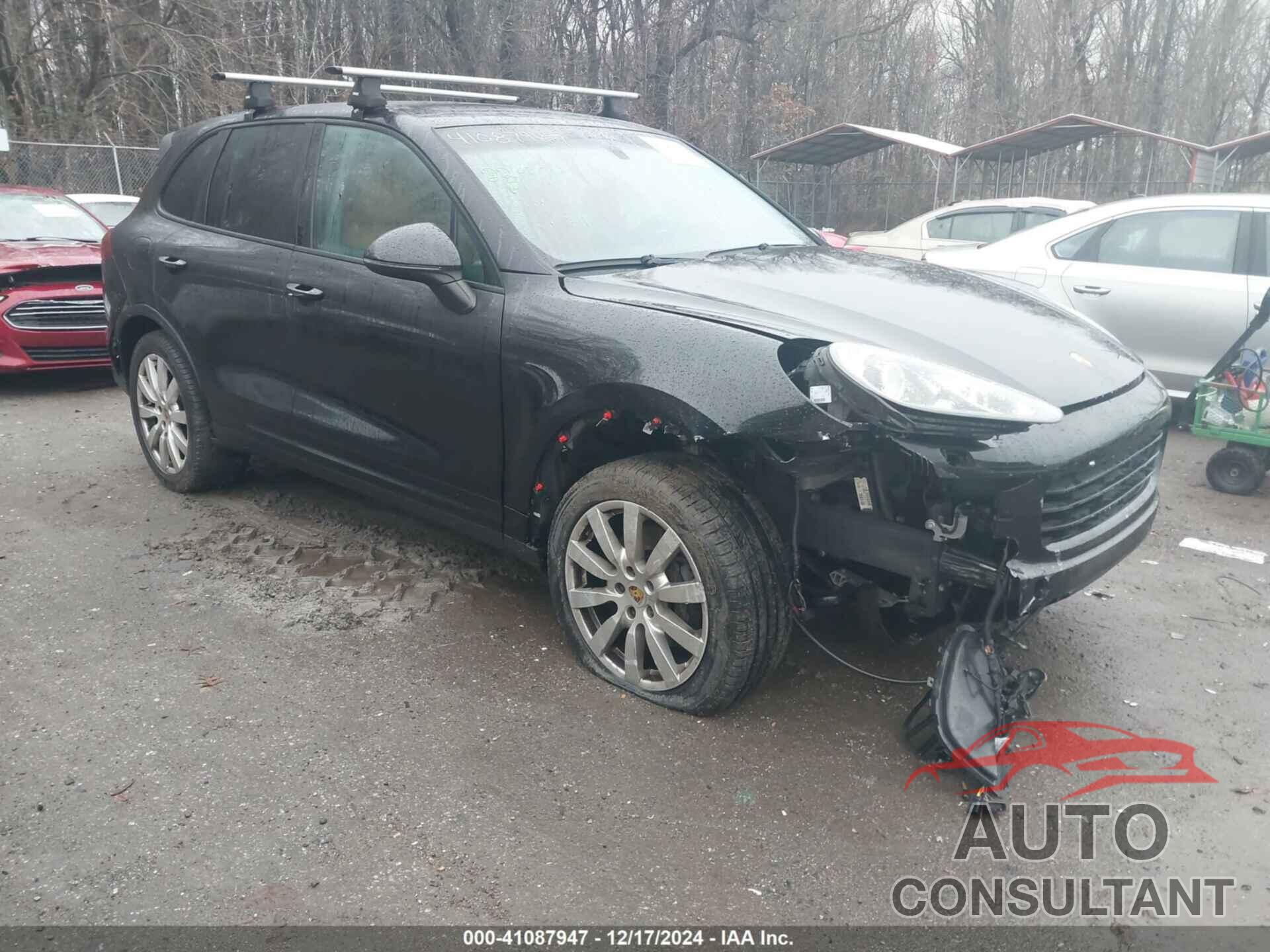 PORSCHE CAYENNE 2017 - WP1AA2A22HKA87556