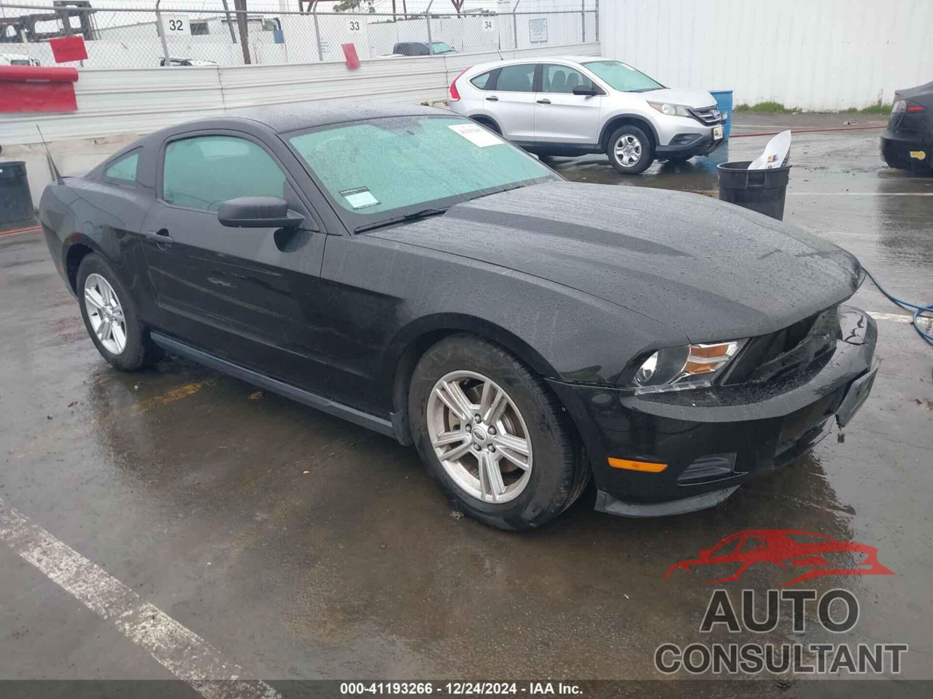 FORD MUSTANG 2012 - 1ZVBP8AM1C5272808