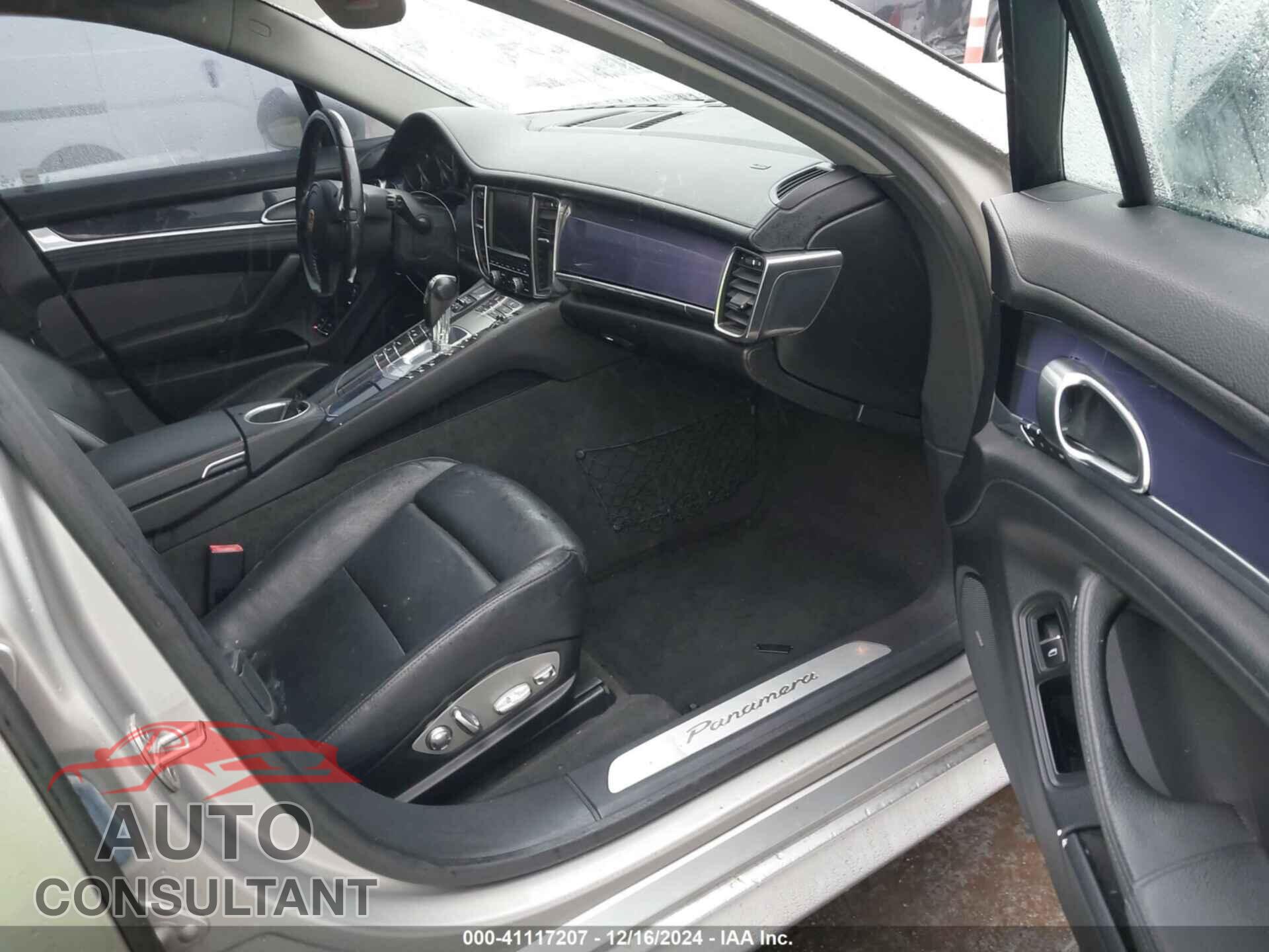 PORSCHE PANAMERA 2012 - WP0AA2A76CL072008