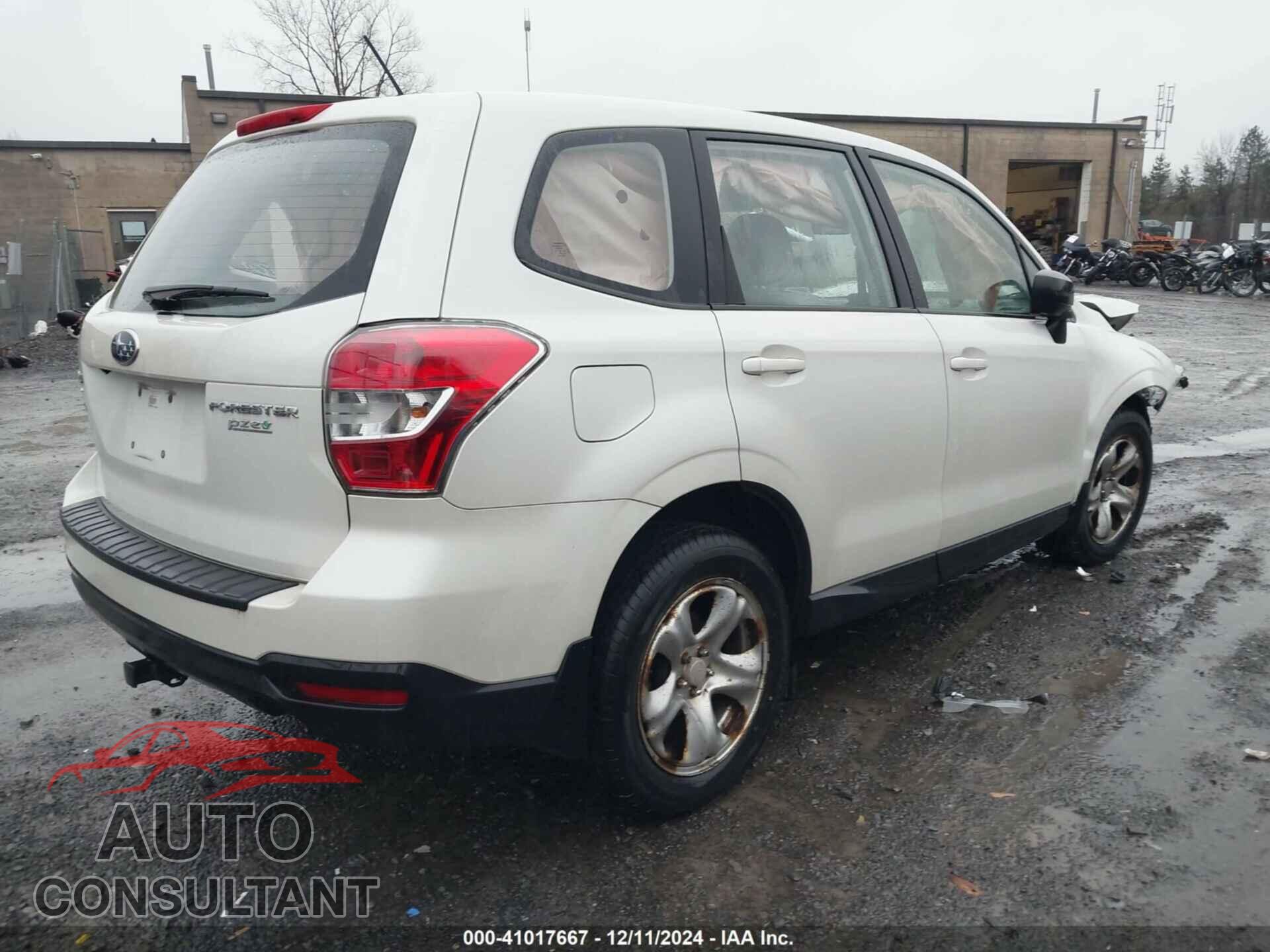 SUBARU FORESTER 2015 - JF2SJAAC9FH445272