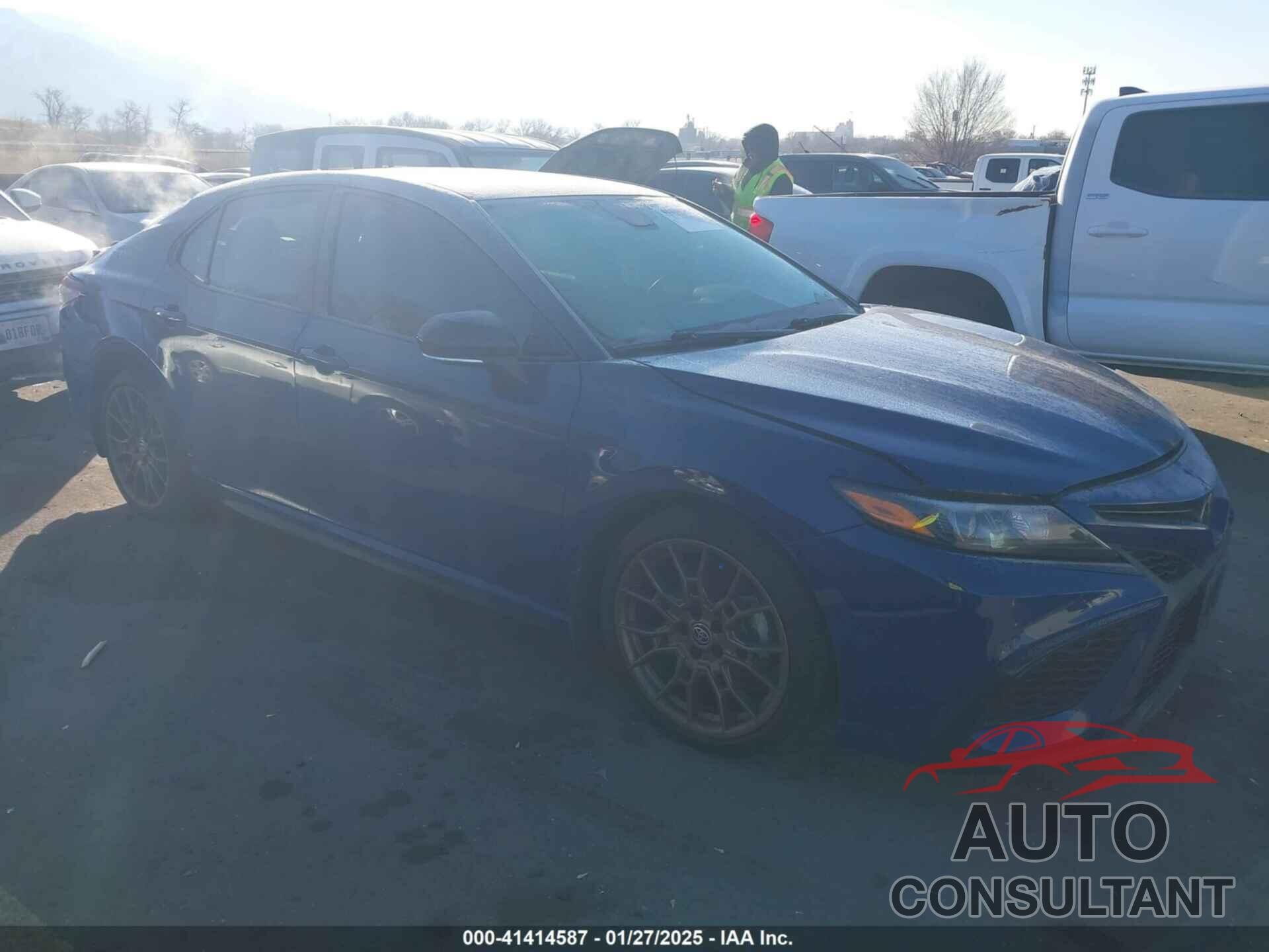 TOYOTA CAMRY 2023 - 4T1G11BK5PU105423