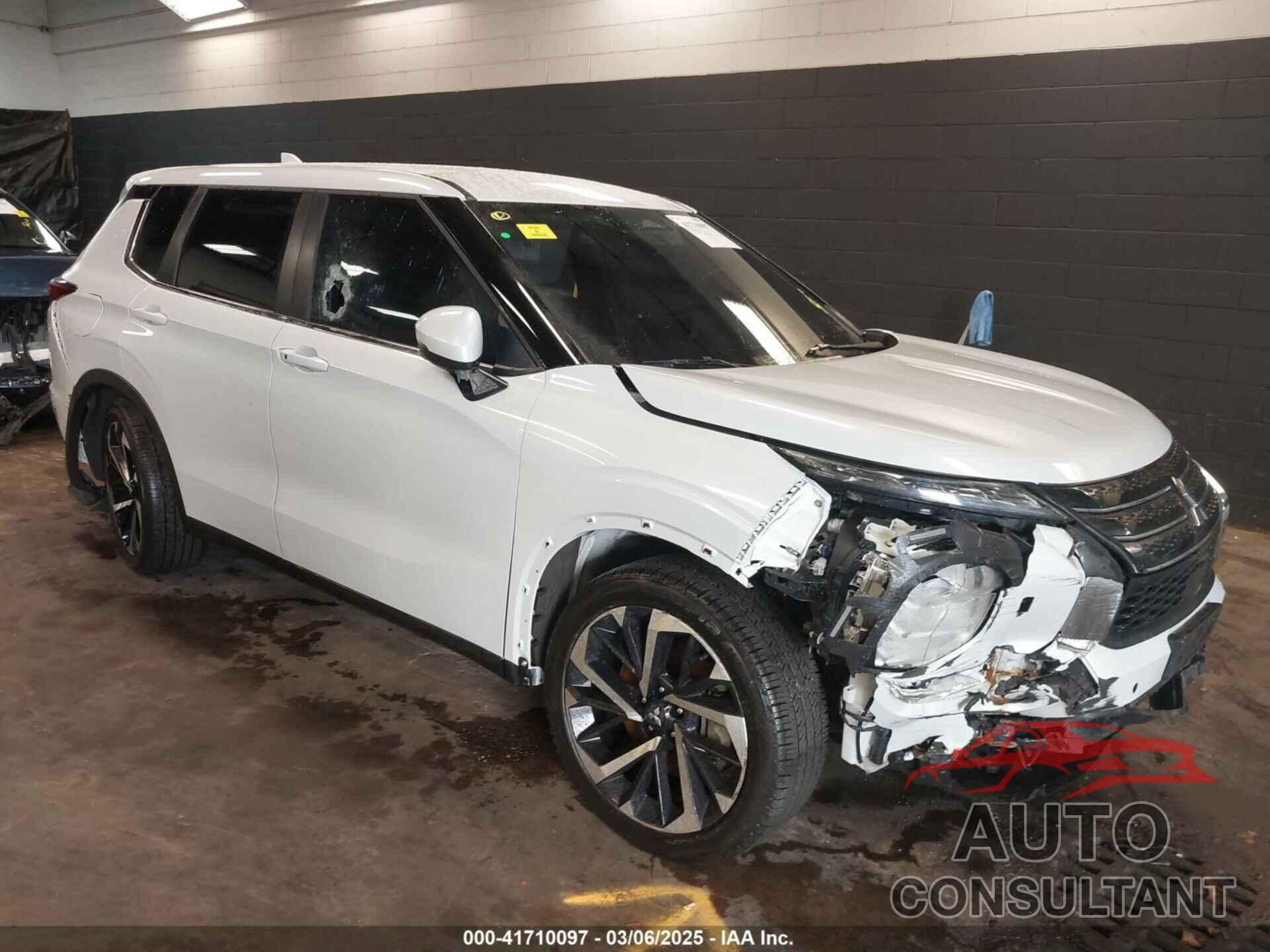 MITSUBISHI OUTLANDER 2024 - JA4J4VA81RZ040553