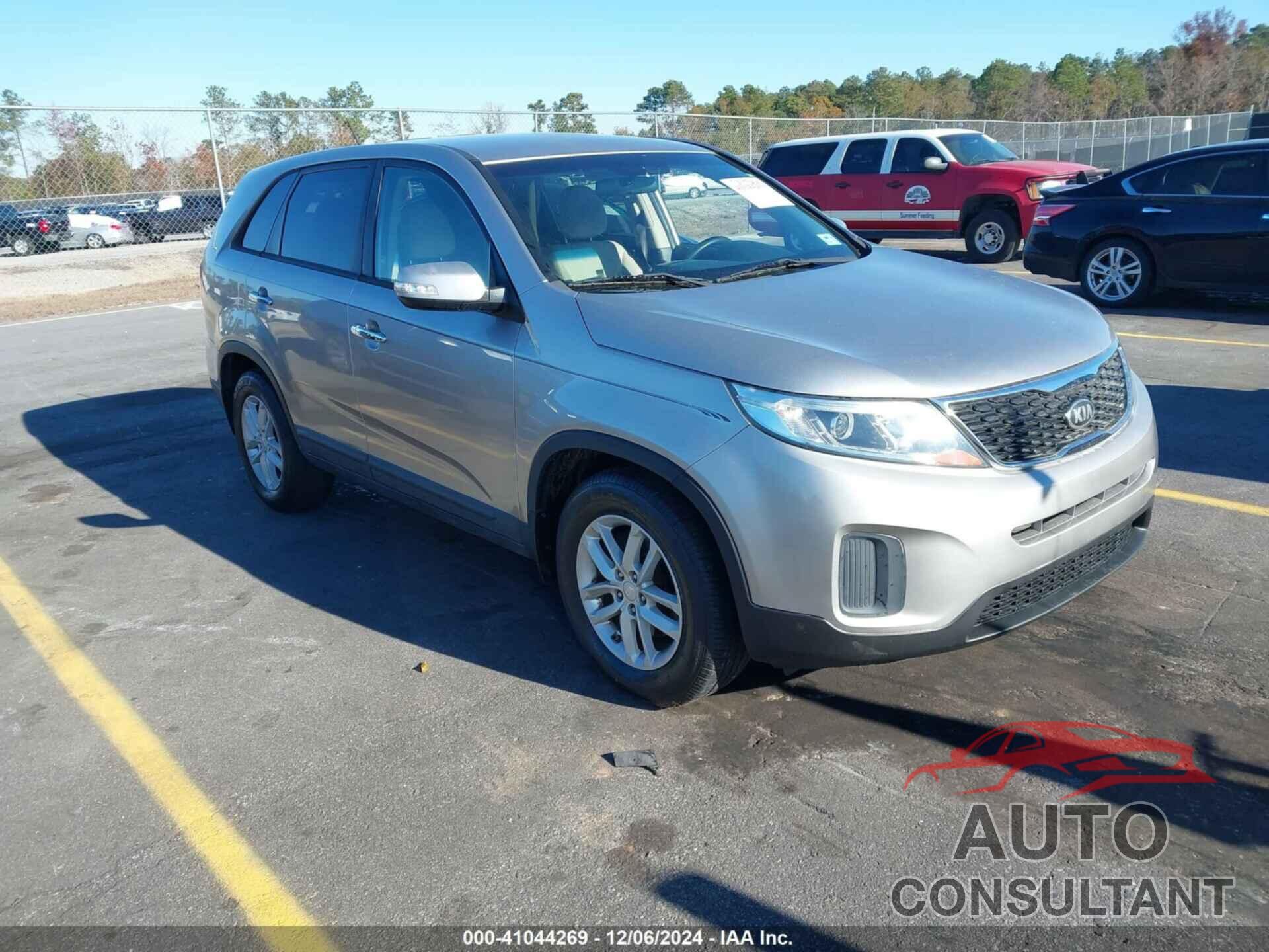 KIA SORENTO 2014 - 5XYKT3A65EG538764