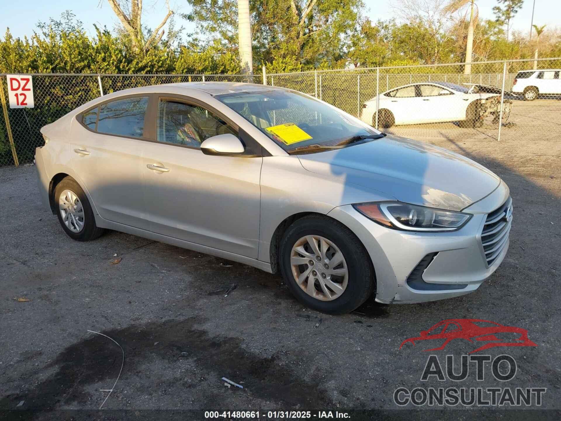 HYUNDAI ELANTRA 2018 - 5NPD74LFXJH222876