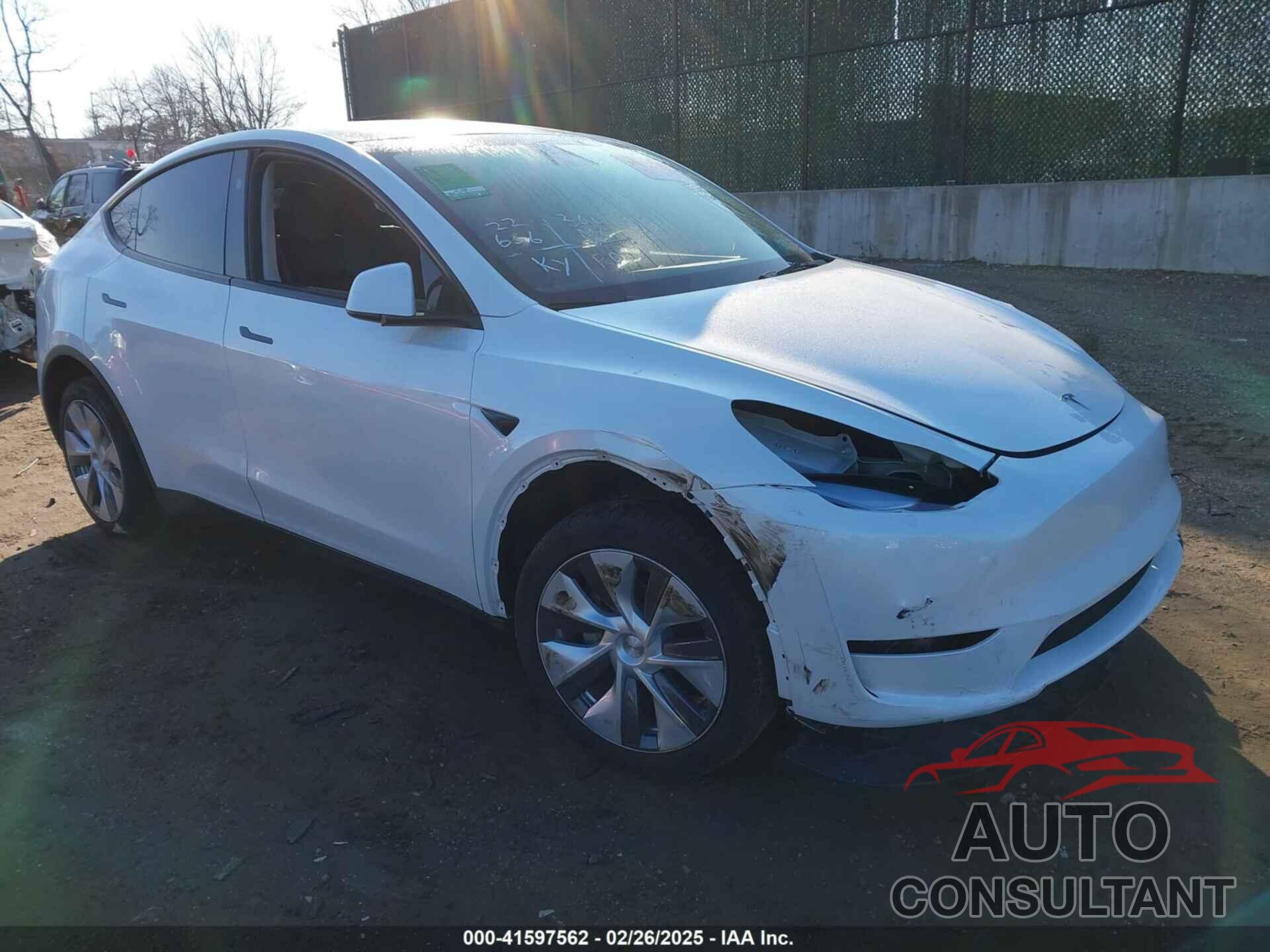 TESLA MODEL Y 2023 - 7SAYGDEE9PA173277