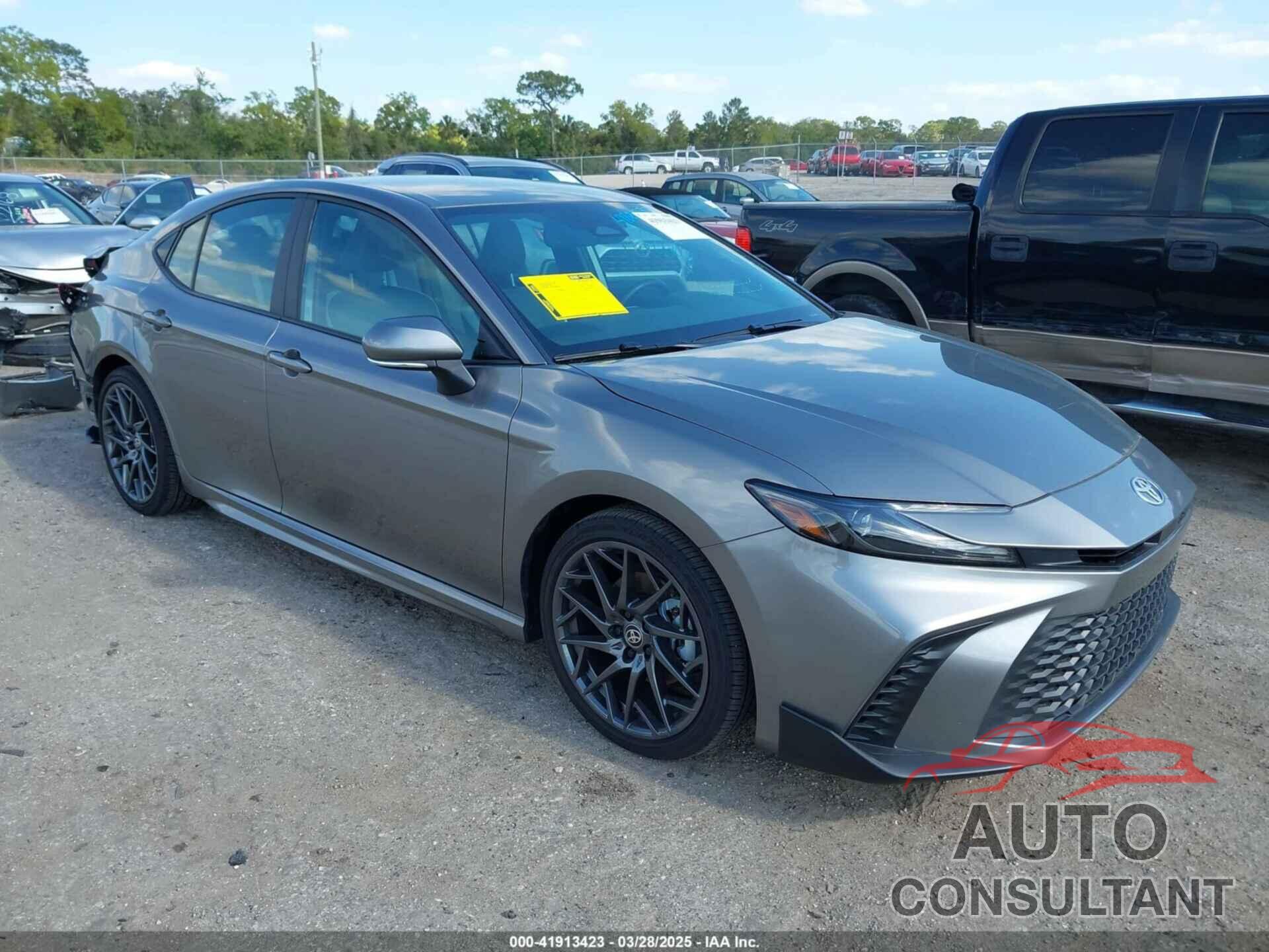 TOYOTA CAMRY 2025 - 4T1DAACK2SU549224