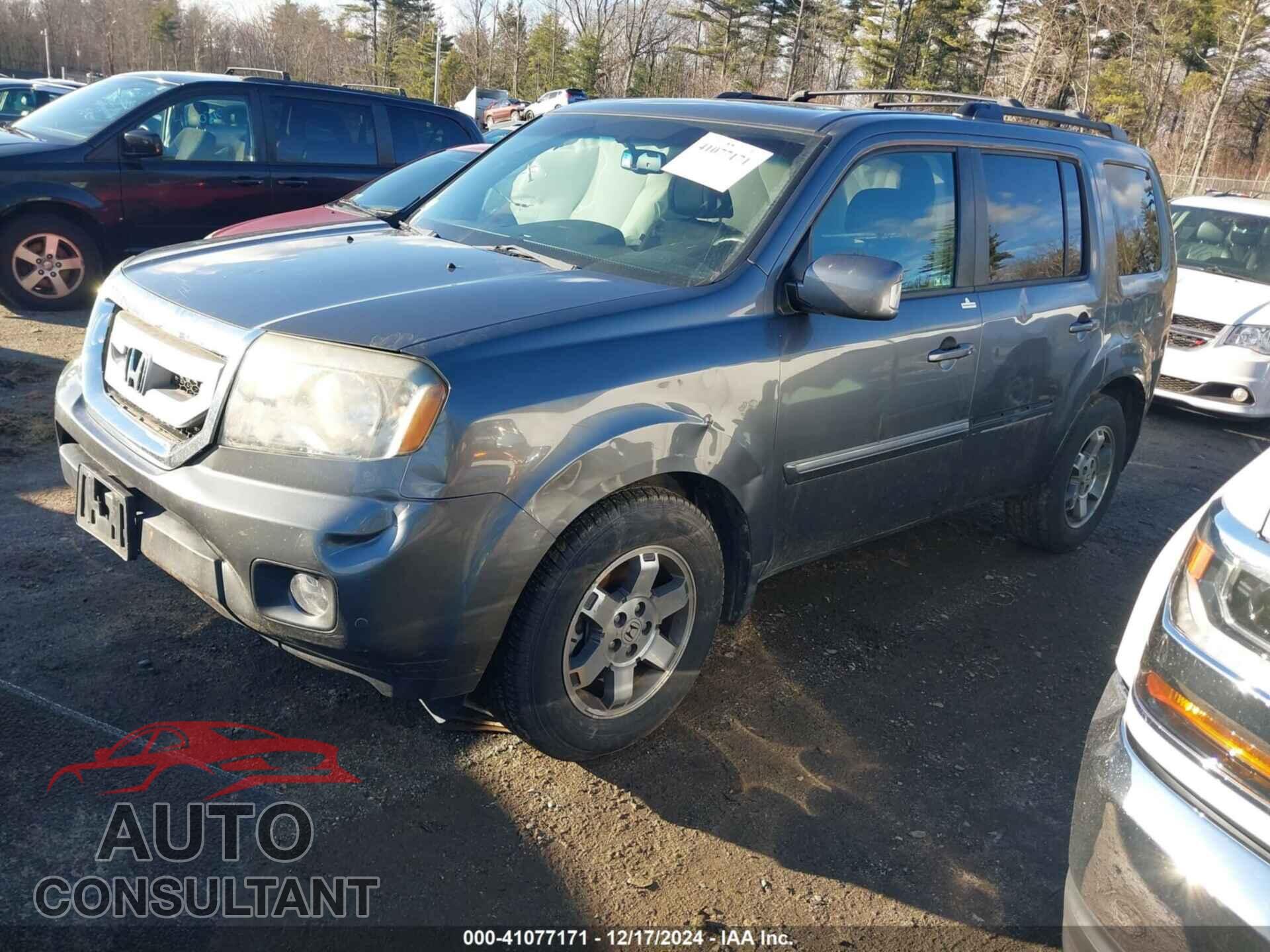 HONDA PILOT 2011 - 5FNYF4H90BB037338
