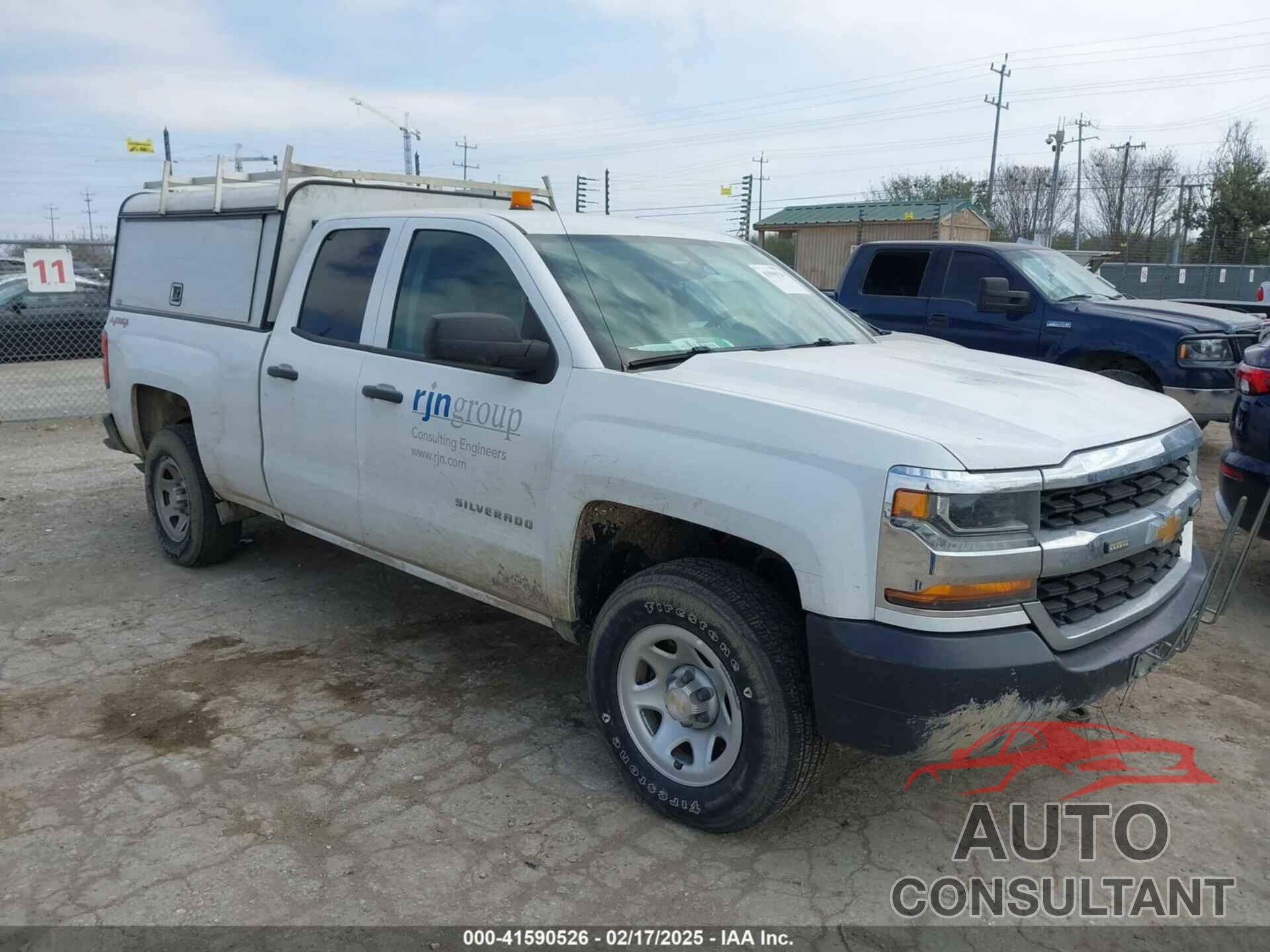 CHEVROLET SILVERADO 1500 2017 - 1GCVKNEC3HZ295179