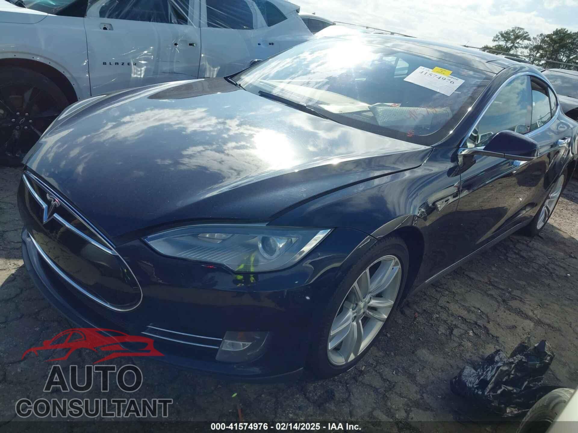 TESLA MODEL S 2014 - 5YJSA1H15EFP48938