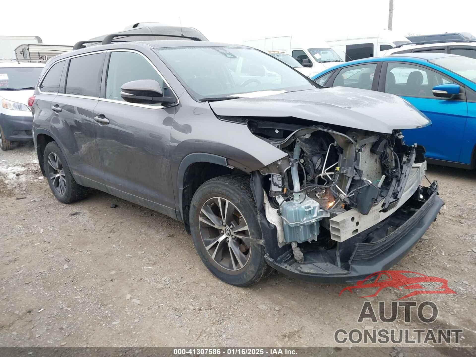 TOYOTA HIGHLANDER 2019 - 5TDBZRFH4KS702662