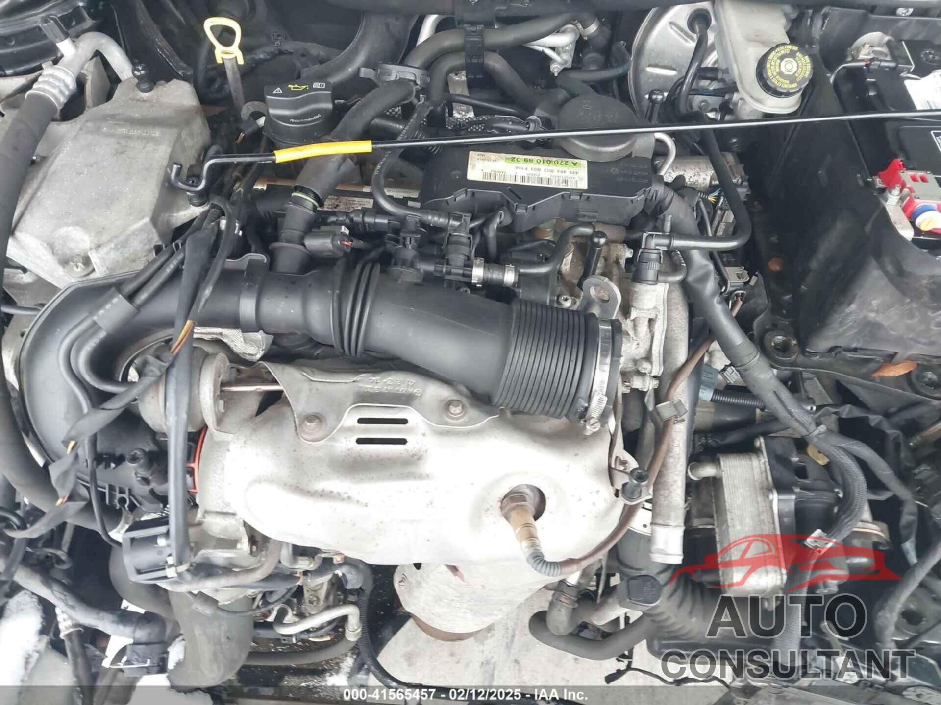 MERCEDES-BENZ GLA 250 2015 - WDCTG4GB4FJ083405