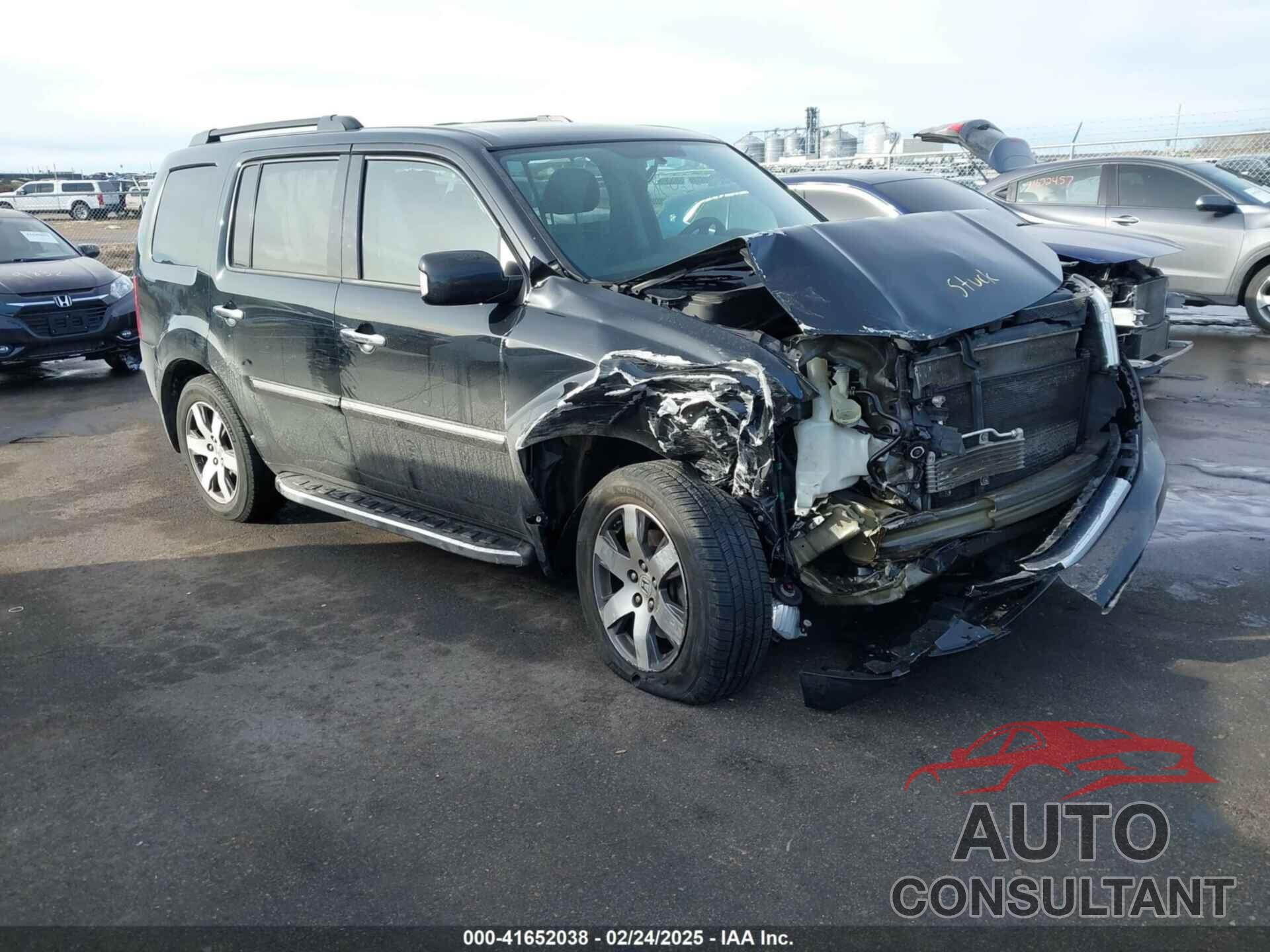 HONDA PILOT 2015 - 5FNYF4H90FB009528