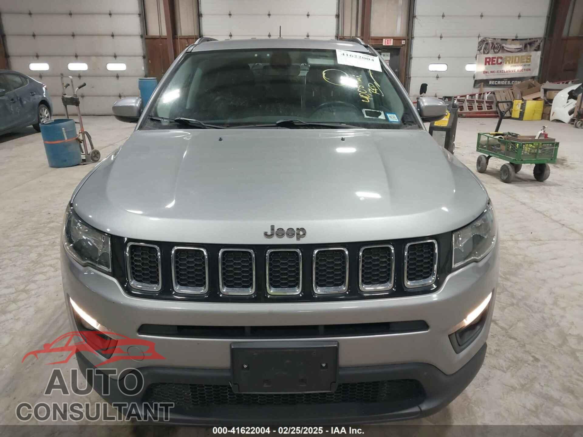 JEEP COMPASS 2018 - 3C4NJDBB2JT483679