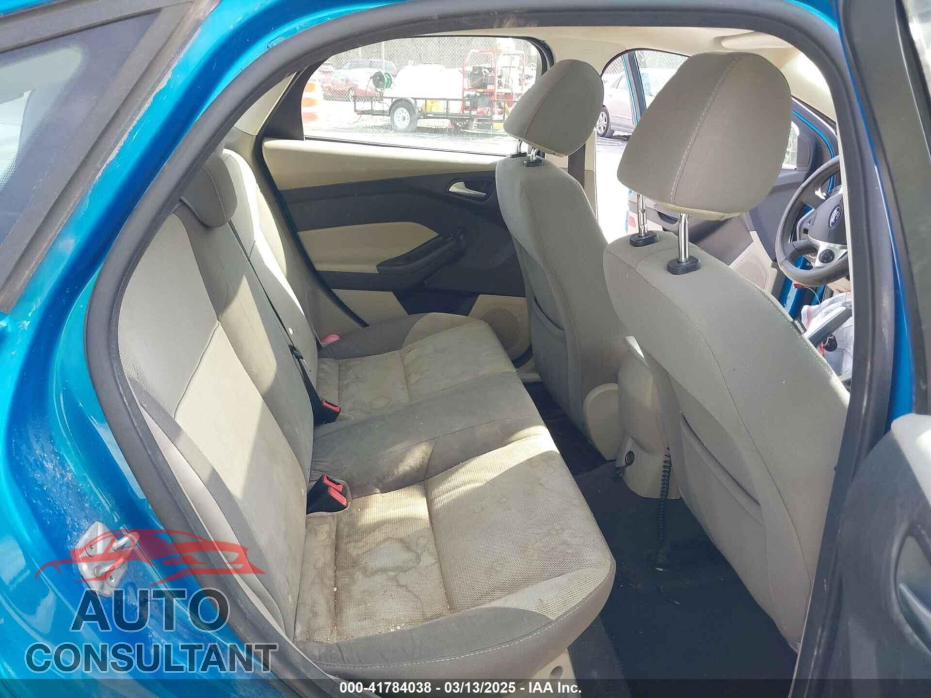 FORD FOCUS 2014 - 1FADP3F22EL104606
