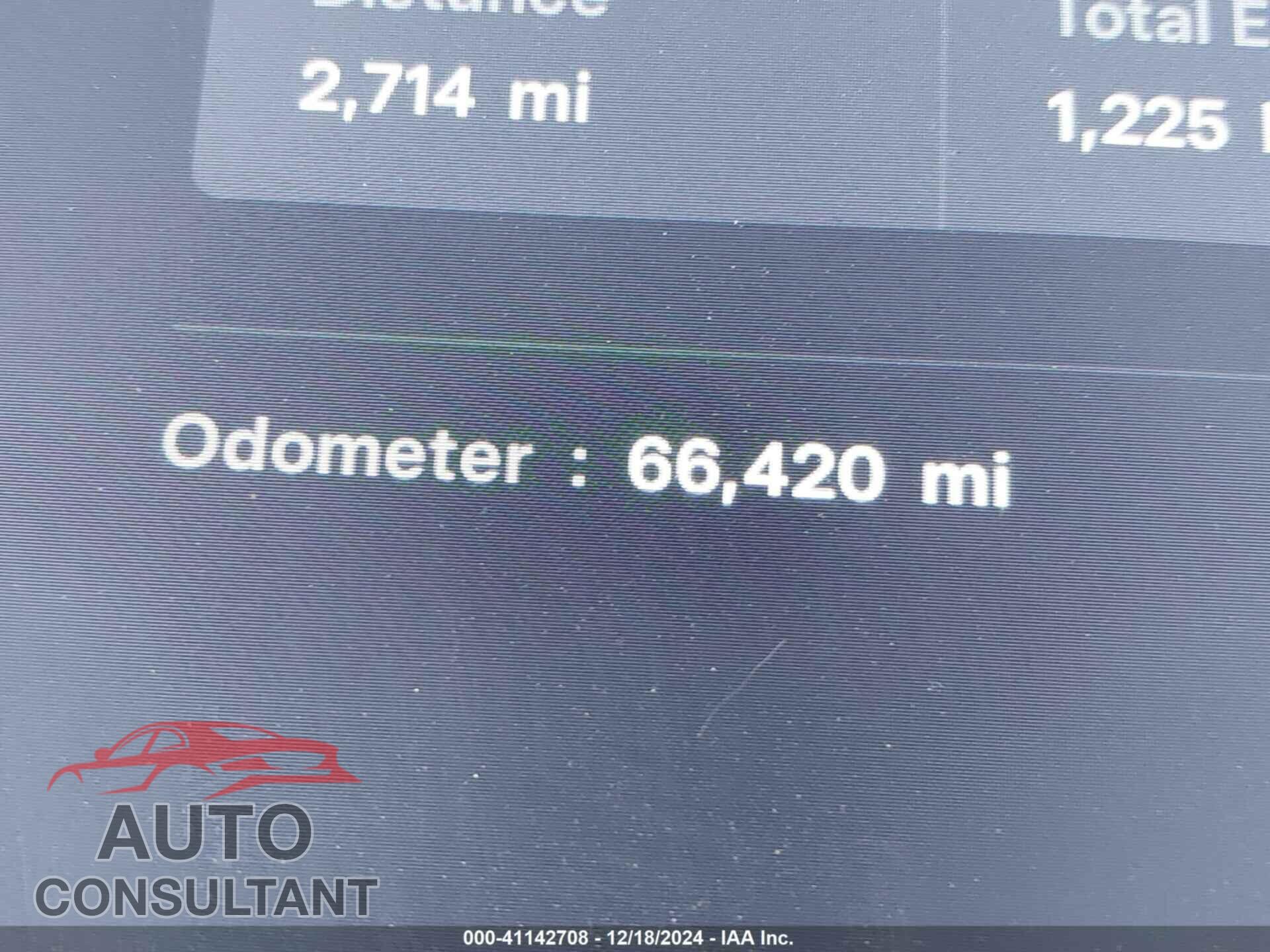 TESLA MODEL S 2017 - 5YJSA1E44HF233321
