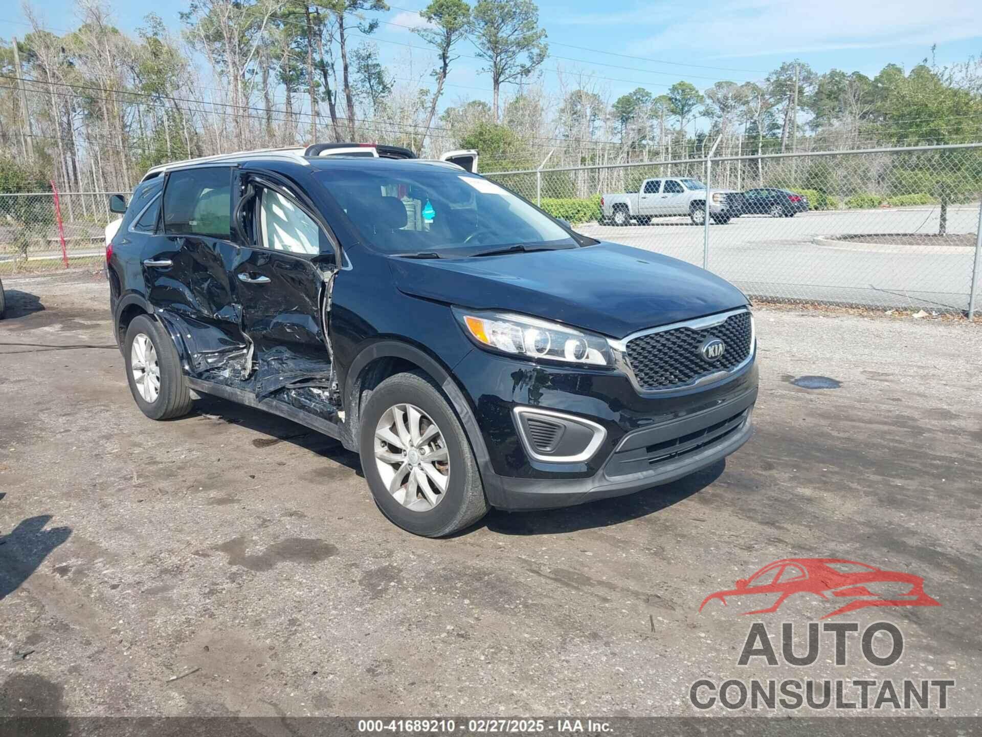 KIA SORENTO 2017 - 5XYPG4A31HG212258