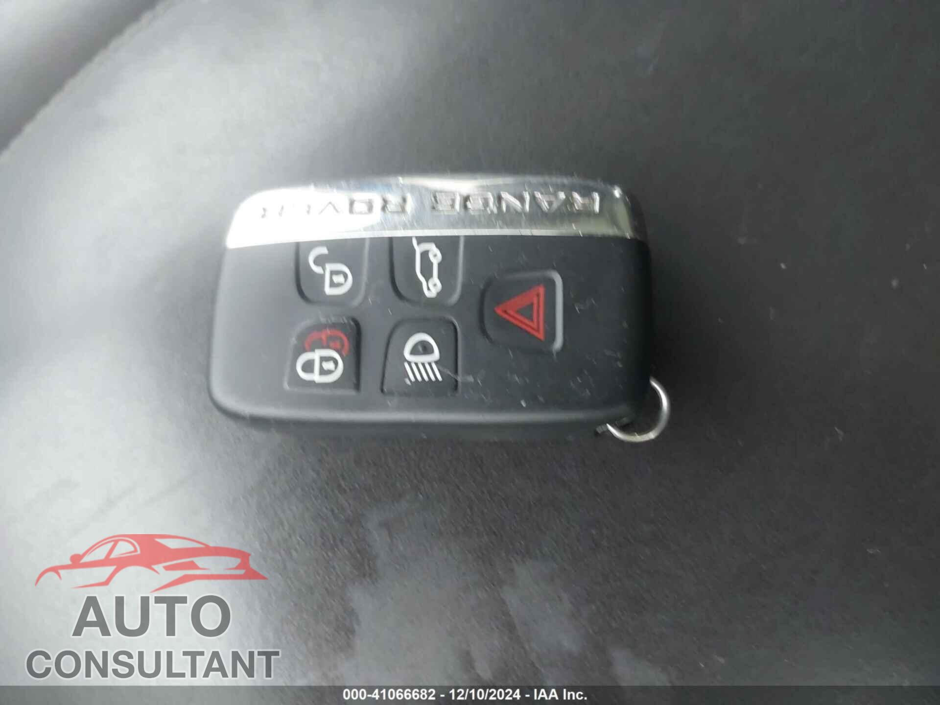 LAND ROVER RANGE ROVER 2017 - SALGS2FK8HA352559