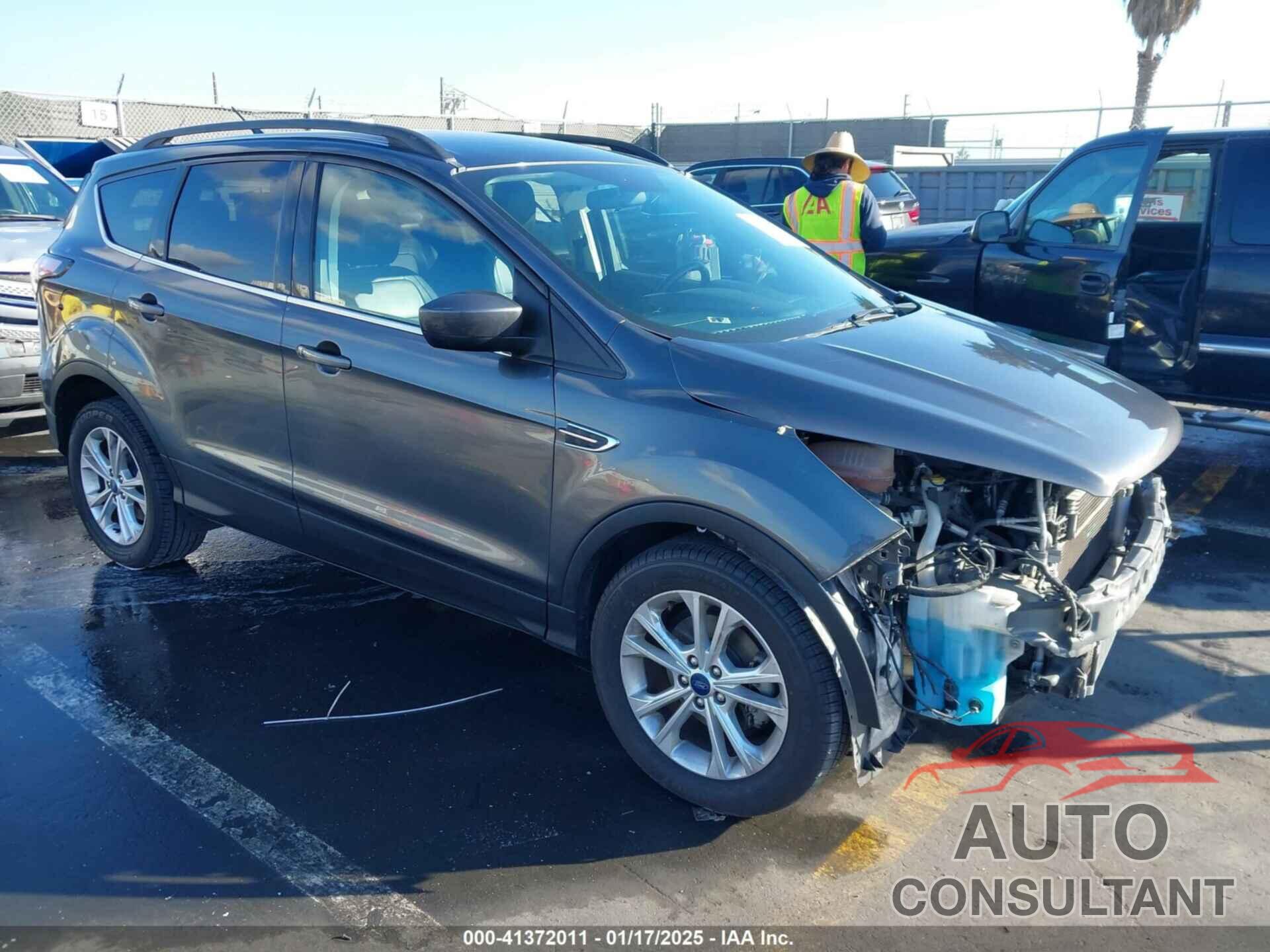 FORD ESCAPE 2018 - 1FMCU0HD2JUA56584