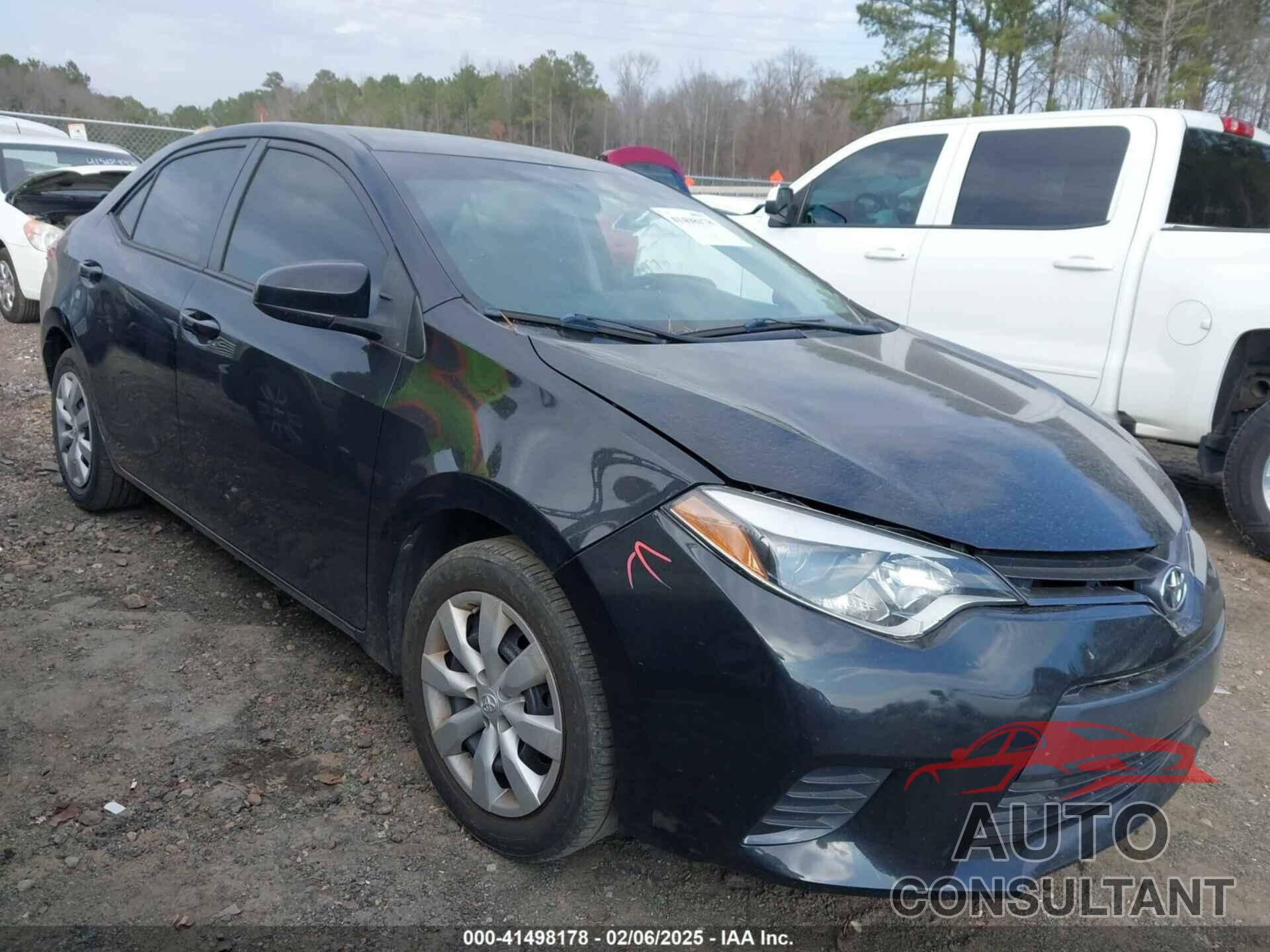 TOYOTA COROLLA 2015 - 2T1BURHEXFC357637